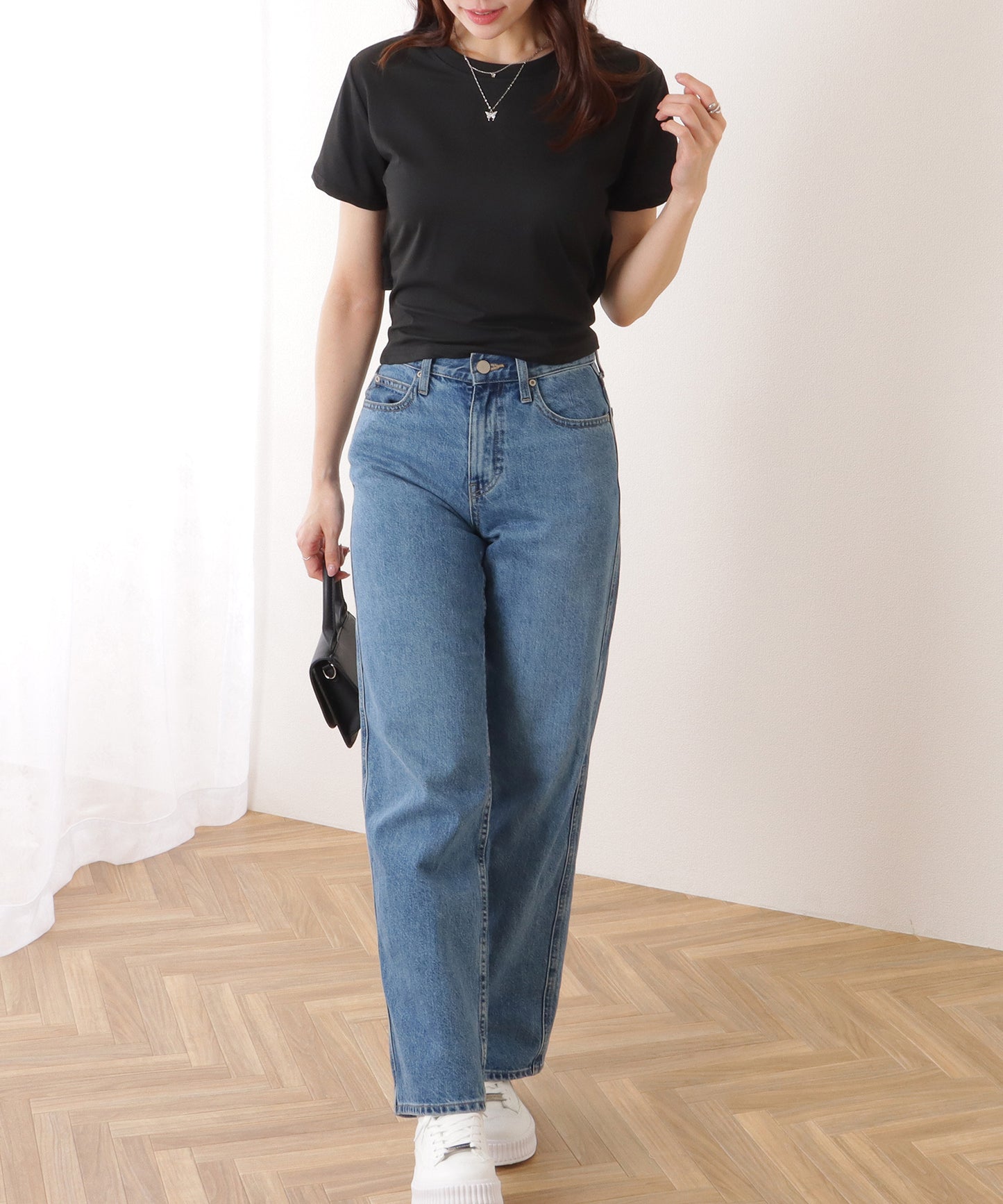 バックリボン カットアウト コンパクト 半袖 Tシャツ