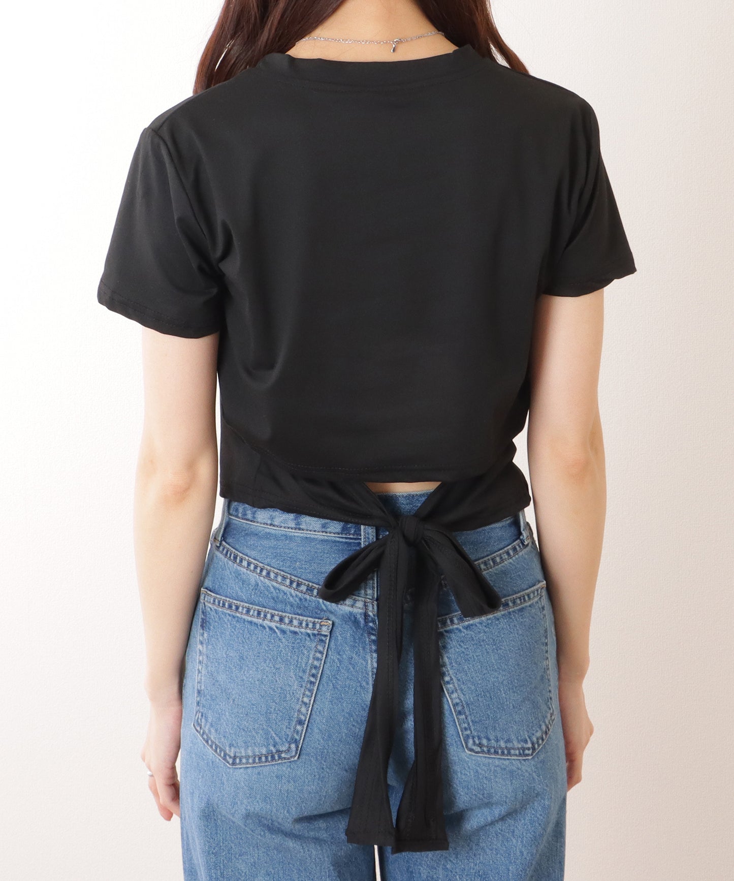 バックリボン カットアウト コンパクト 半袖 Tシャツ