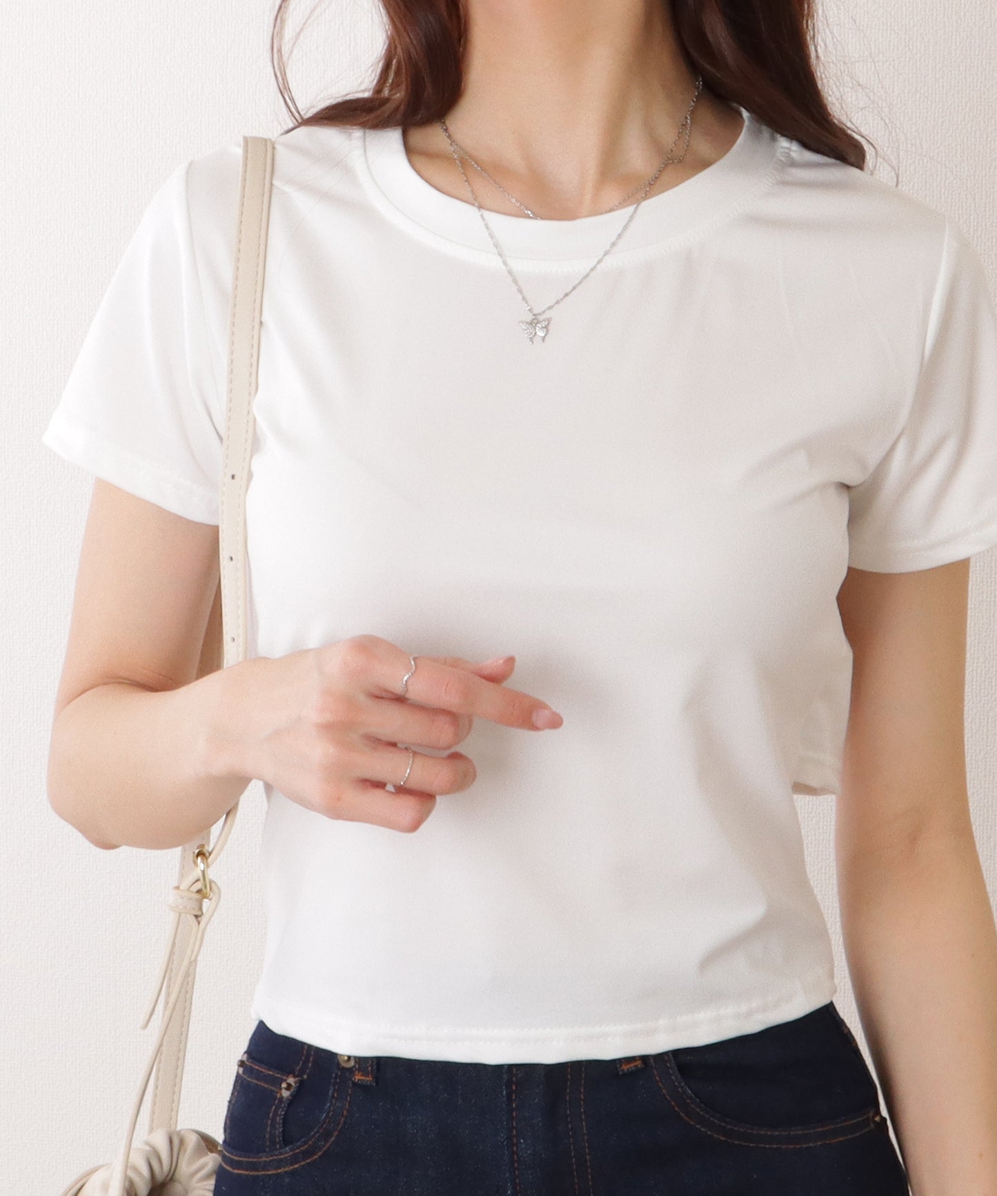 バックリボン カットアウト コンパクト 半袖 Tシャツ