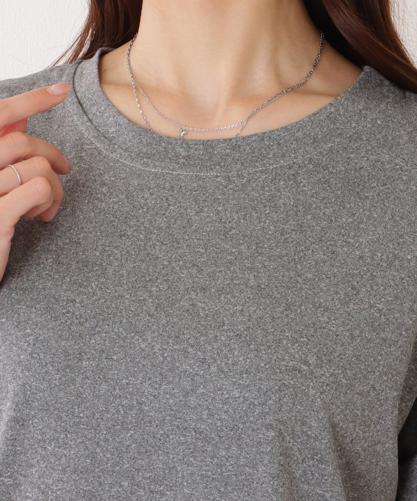 バック ロゴプリント ロールアップ袖 半袖 Tシャツ