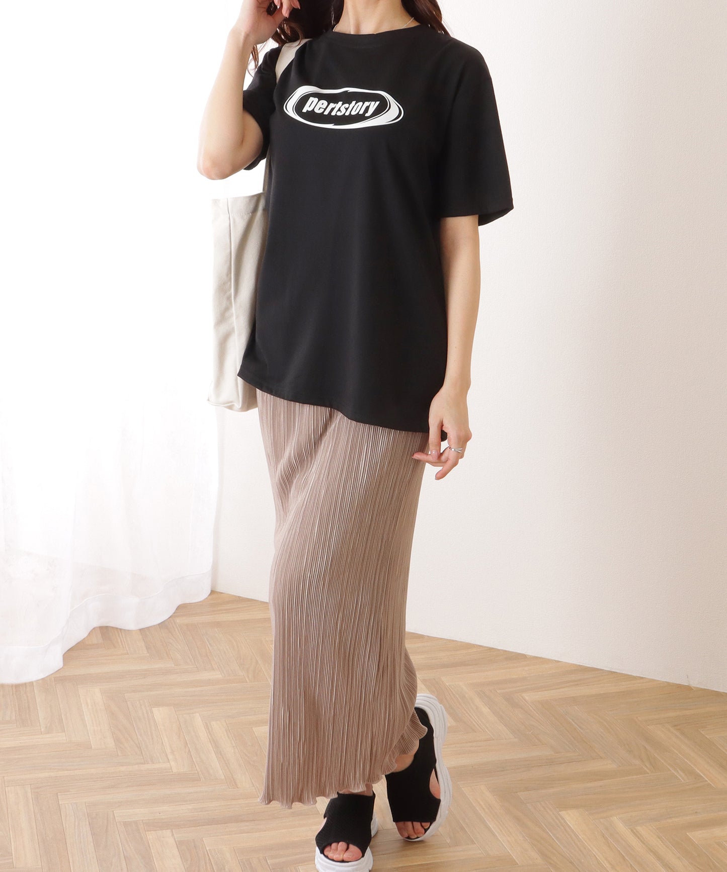 オーバーサイズ 半袖 ロゴ プリントTシャツ
