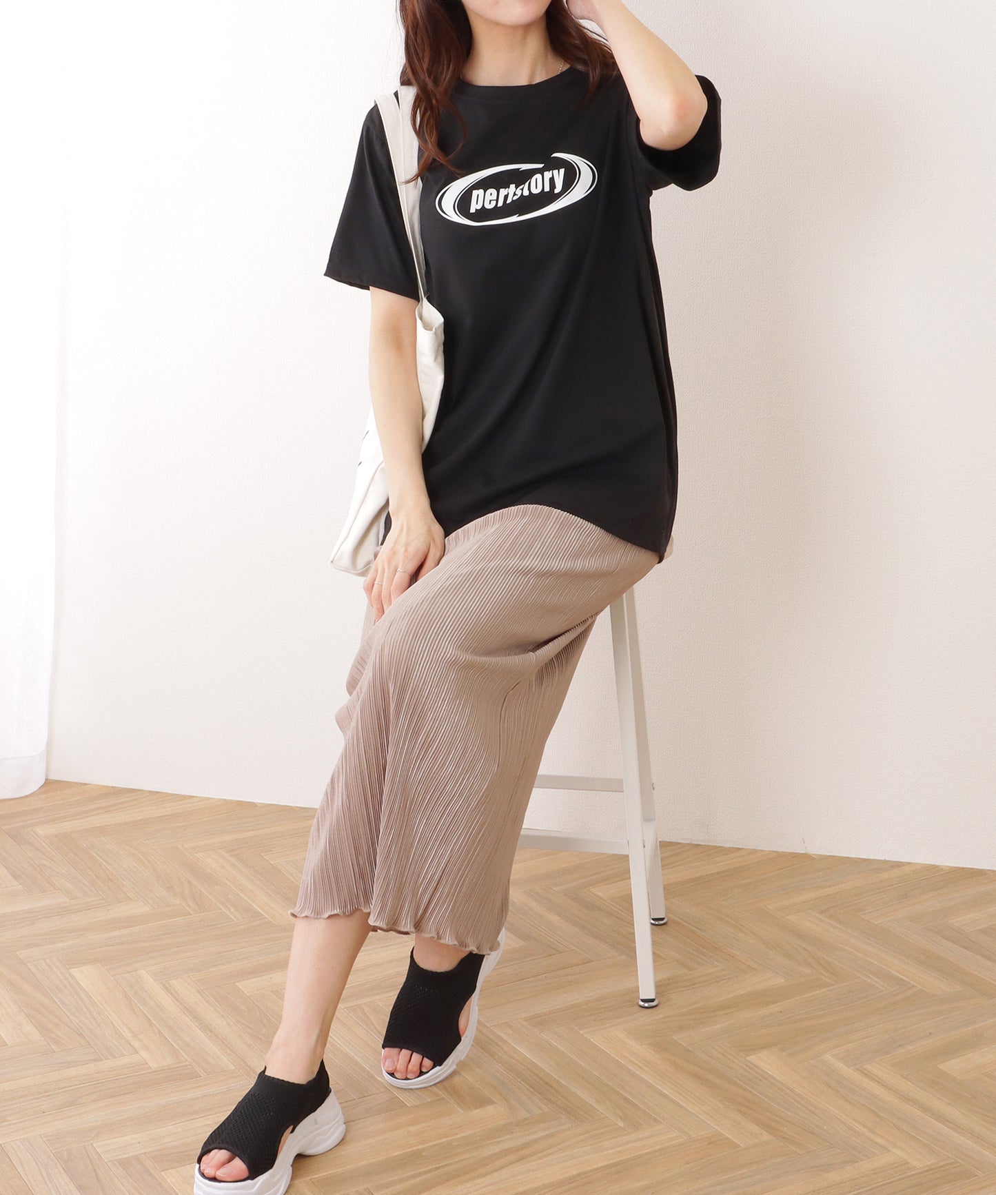 オーバーサイズ 半袖 ロゴ プリントTシャツ