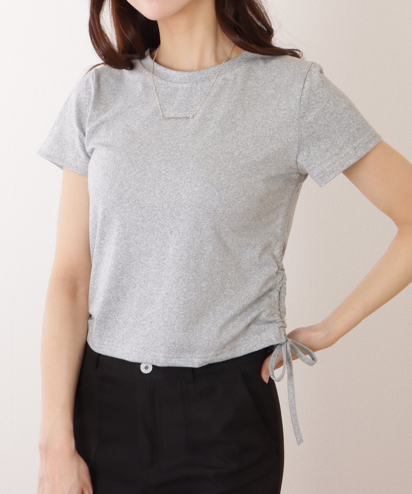 サイド ギャザー クルーネック 半袖 Tシャツ