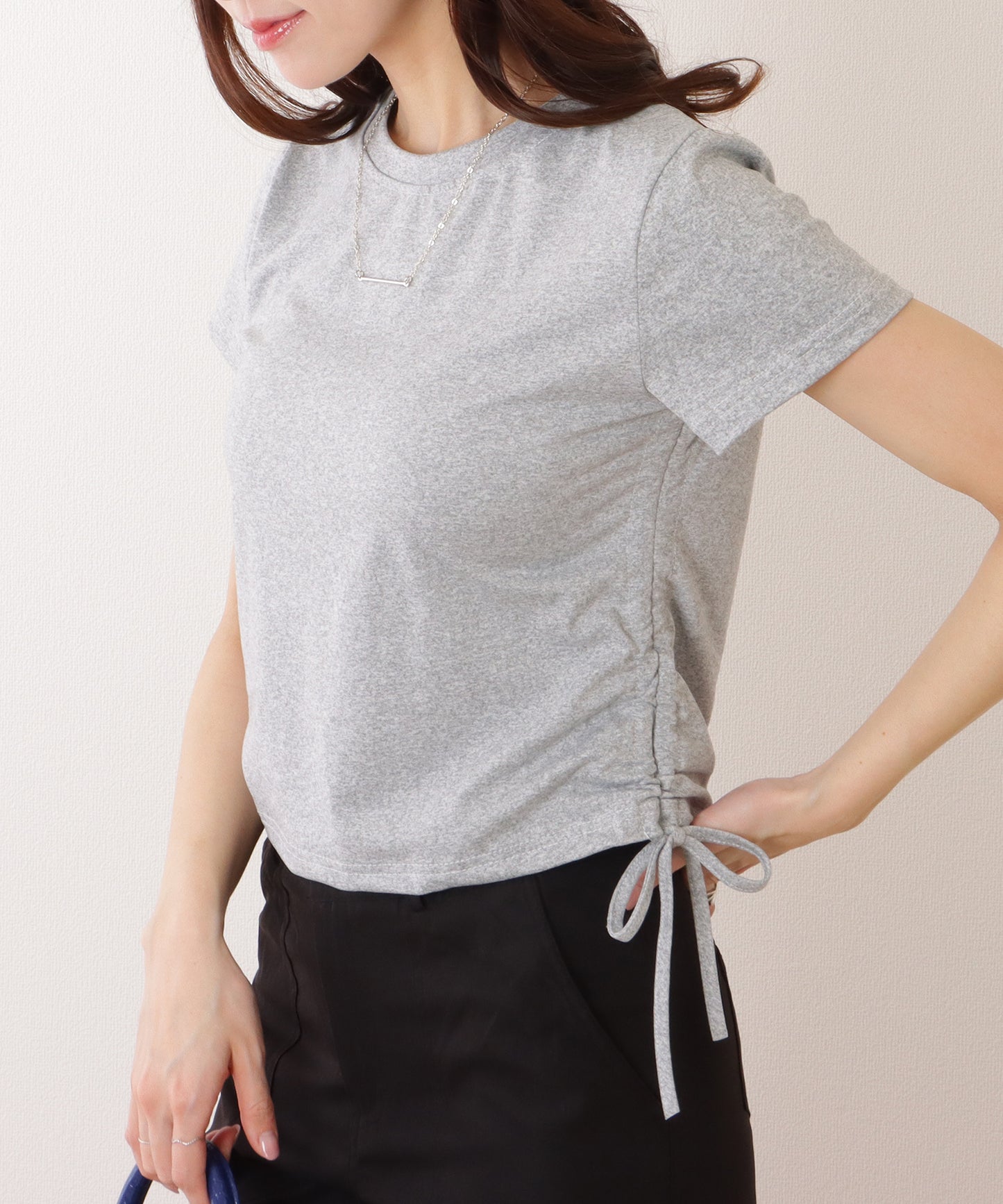 サイド ギャザー クルーネック 半袖 Tシャツ