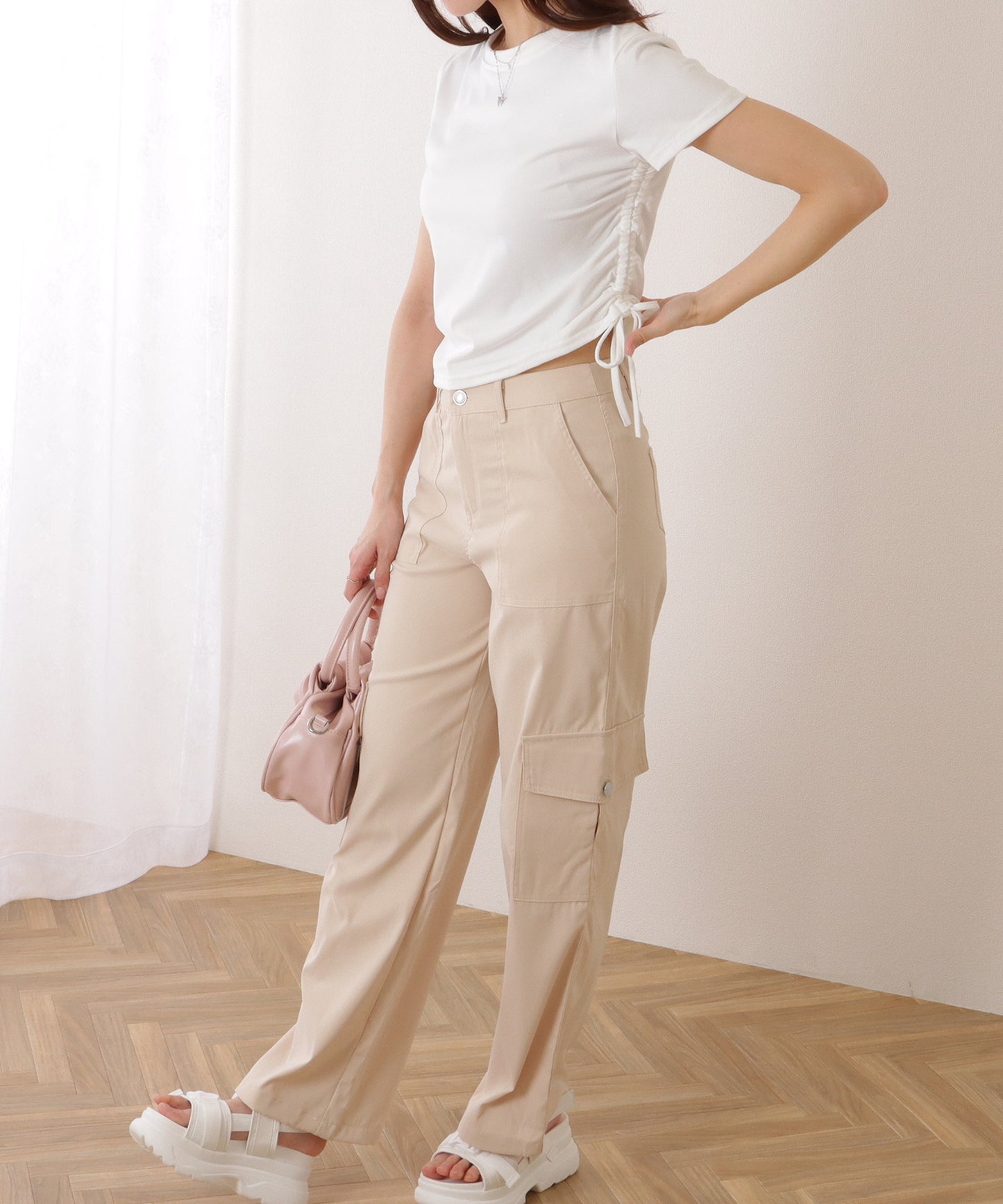 サイド ギャザー クルーネック 半袖 Tシャツ