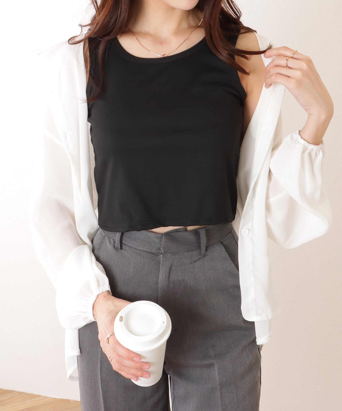 ソリッドカラー ベーシック ノースリーブ ハーフトップ