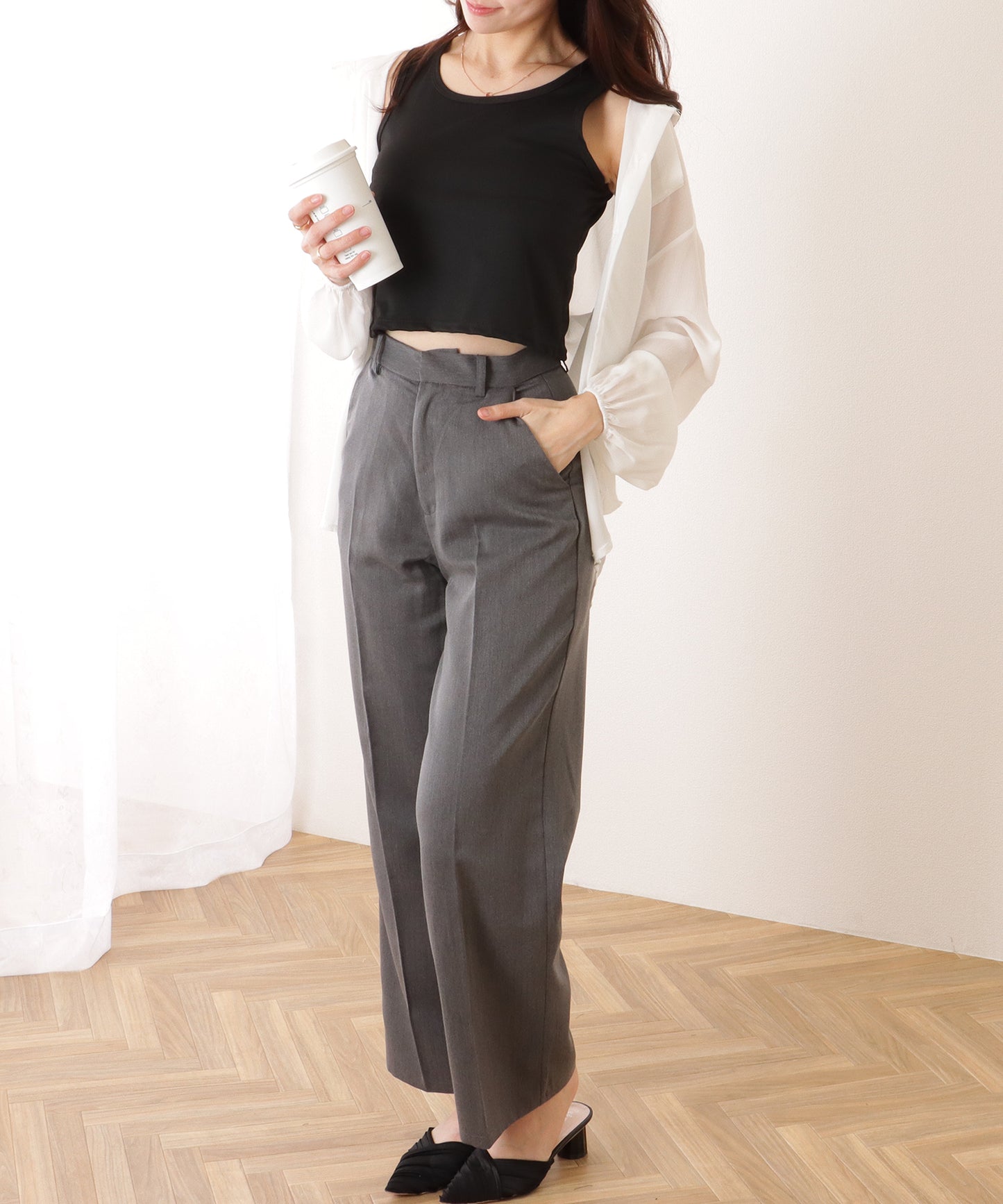 ソリッドカラー ベーシック ノースリーブ ハーフトップ