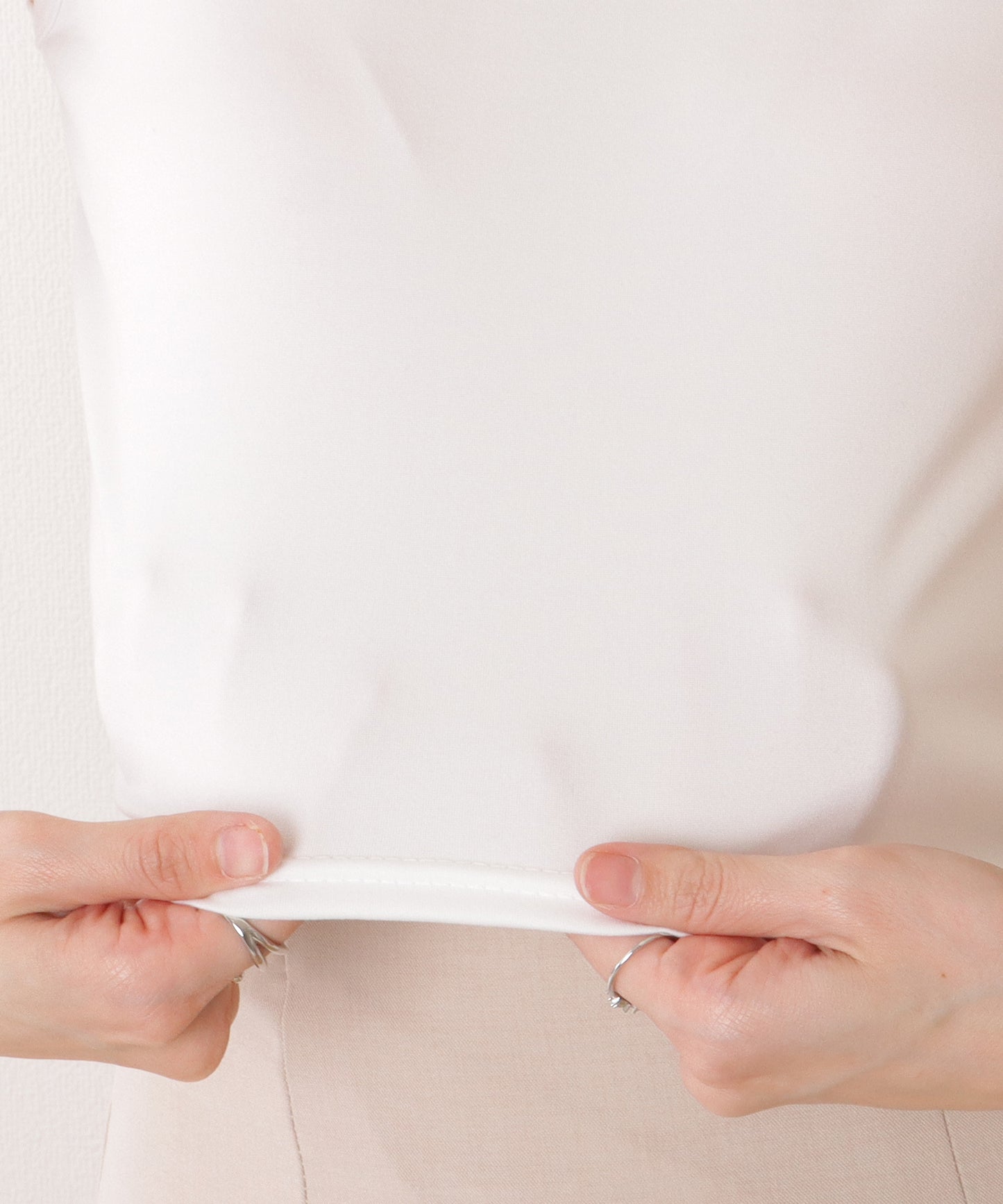 ソリッドカラー ベーシック ノースリーブ ハーフトップ