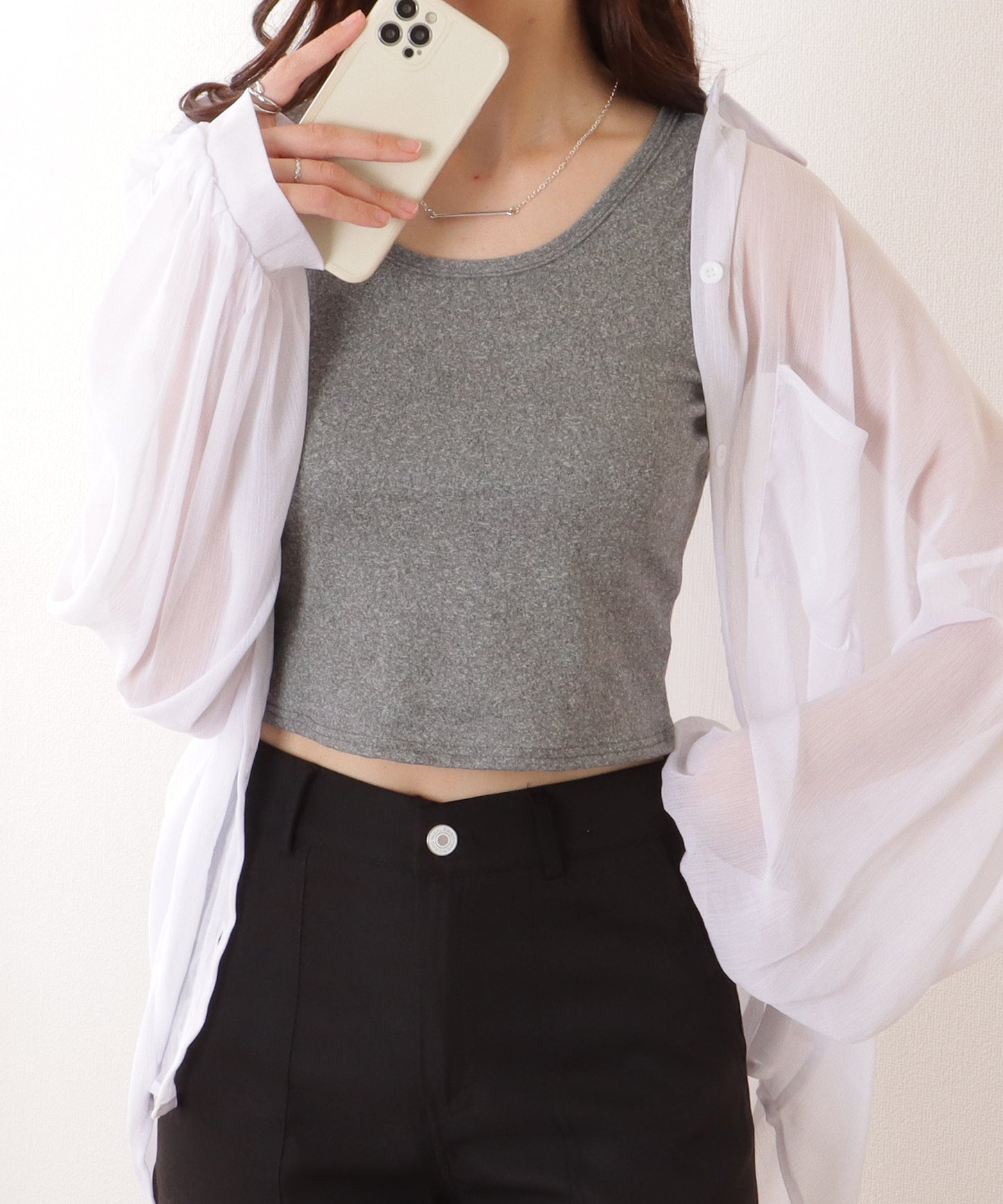 ソリッドカラー ベーシック ノースリーブ ハーフトップ