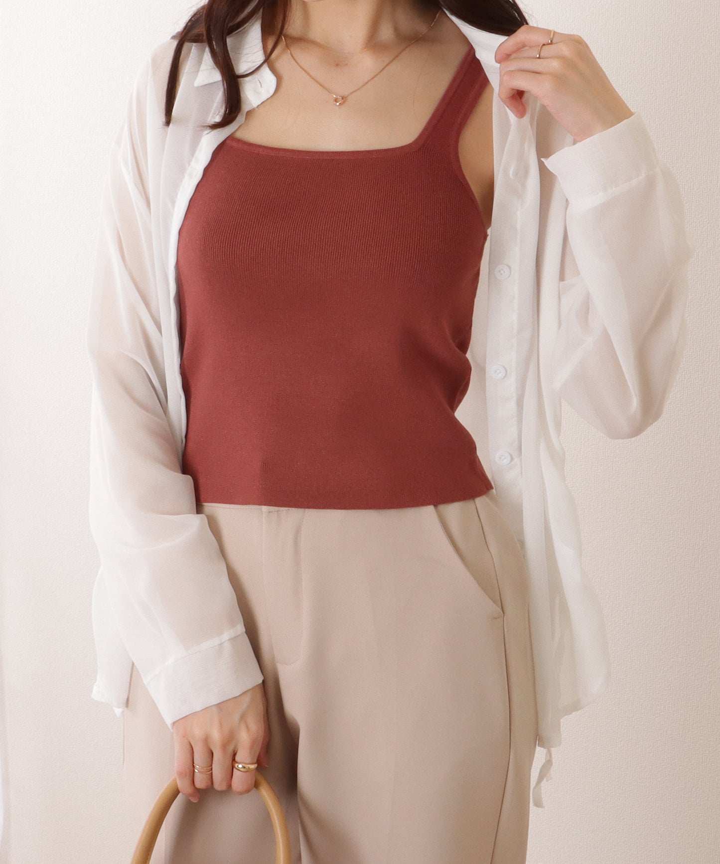 ソリッドカラー スクエアネック コンパクト ニット タンクトップ