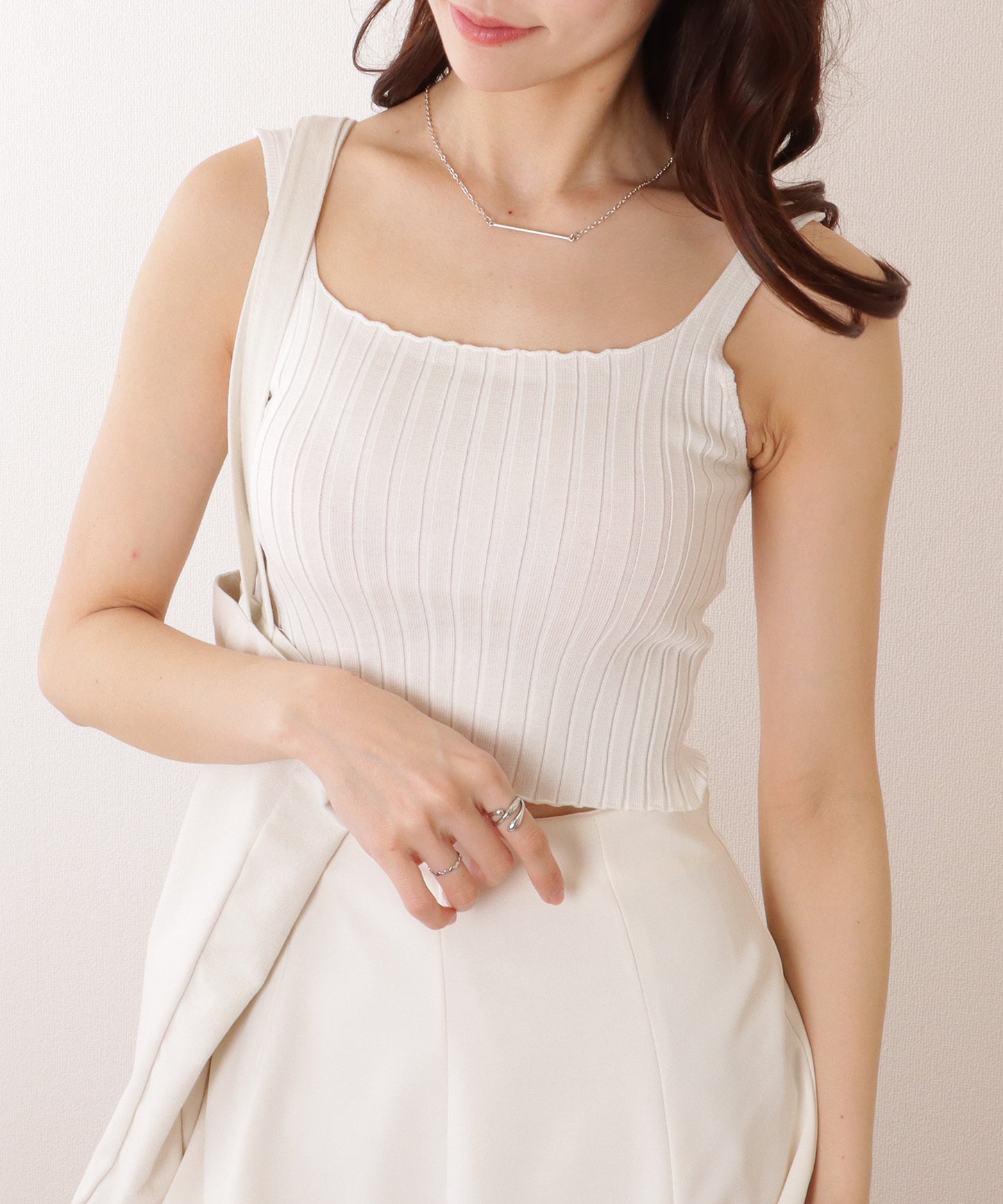 スクエアネック リブ ニット コンパクト トップス