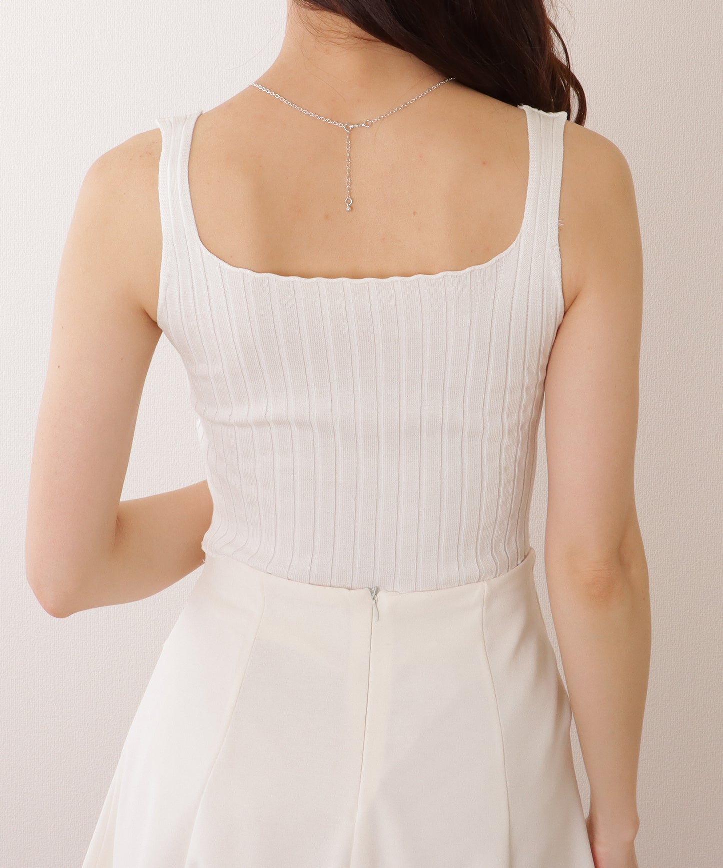 スクエアネック リブ ニット コンパクト トップス