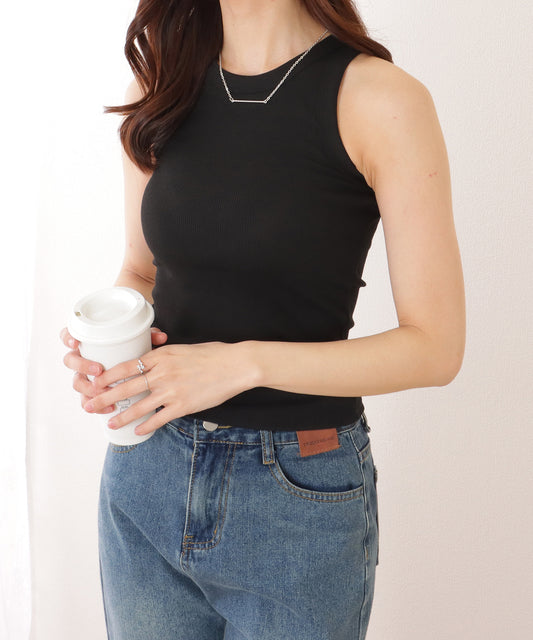 クルーネック コンパクト ベーシック ノースリーブ トップス