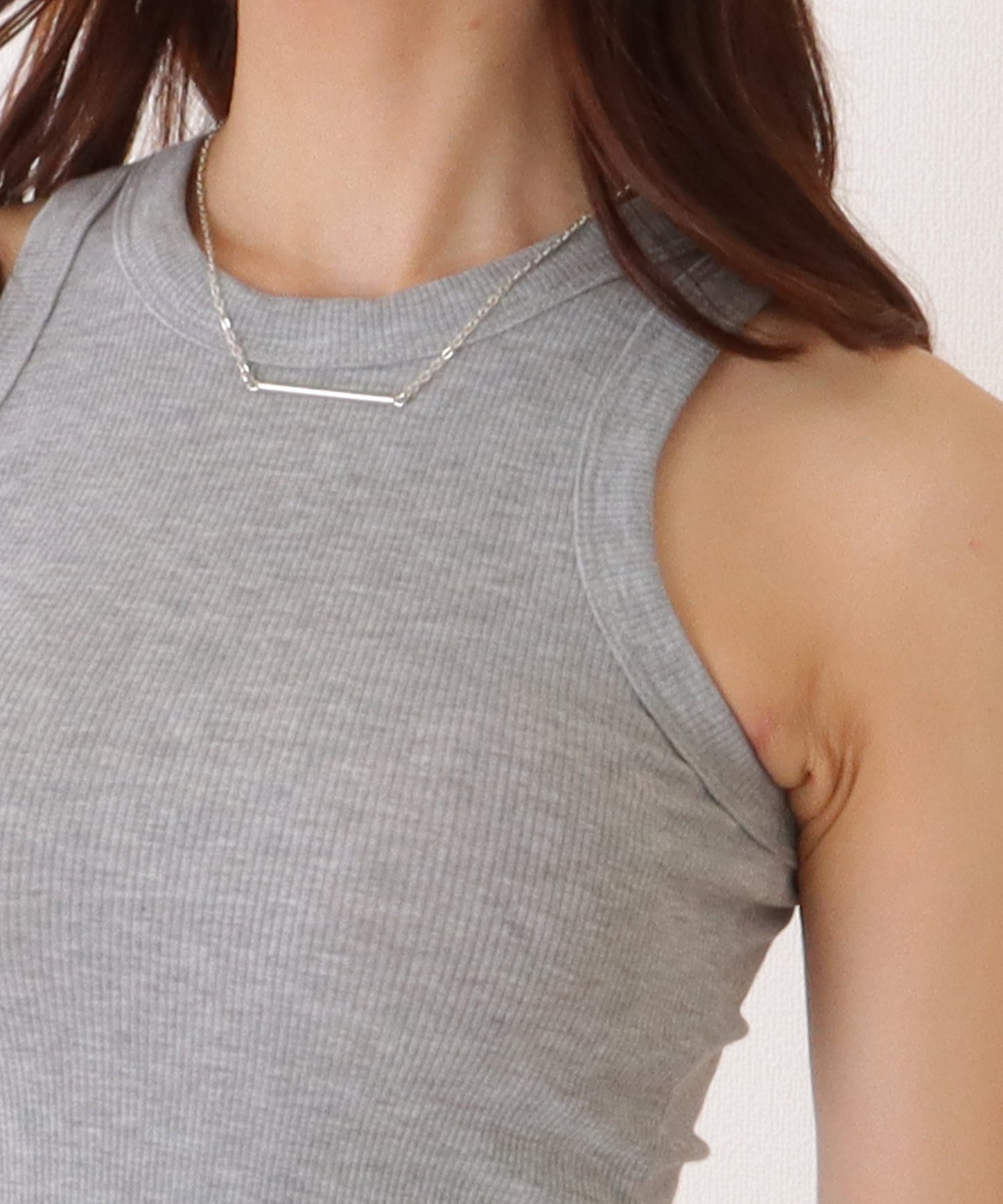 クルーネック コンパクト ベーシック ノースリーブ トップス