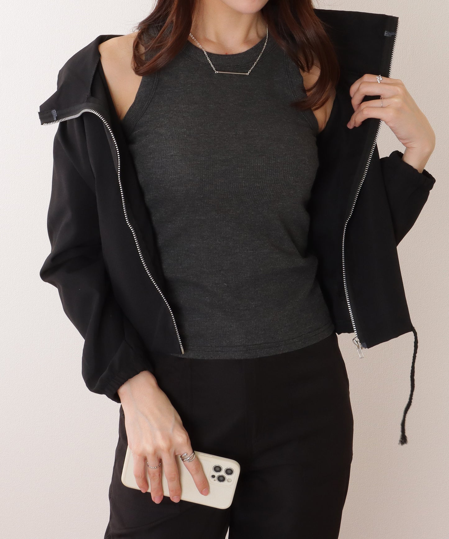 クルーネック コンパクト ベーシック ノースリーブ トップス