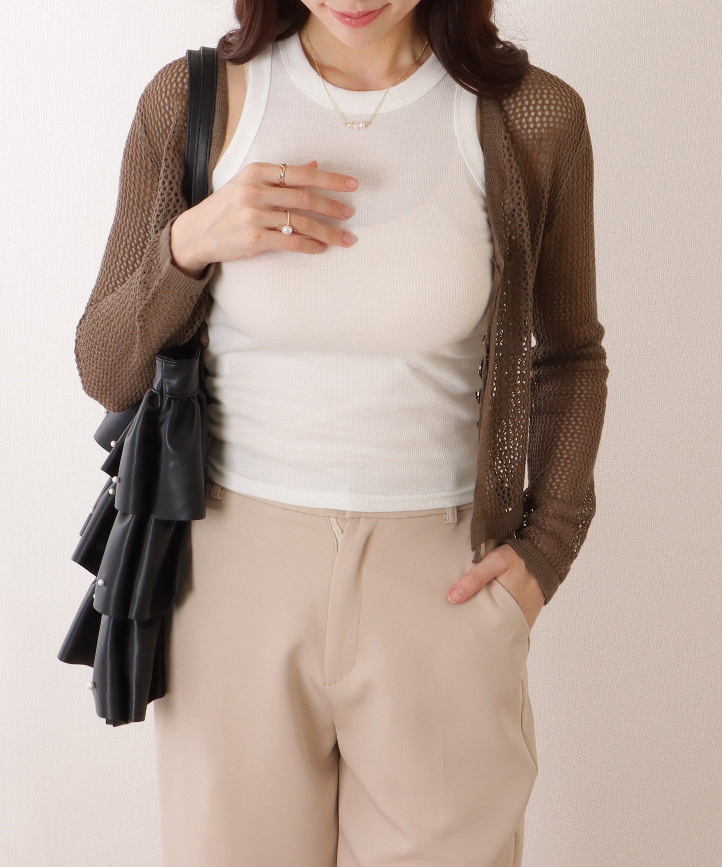 クルーネック コンパクト ベーシック ノースリーブ トップス