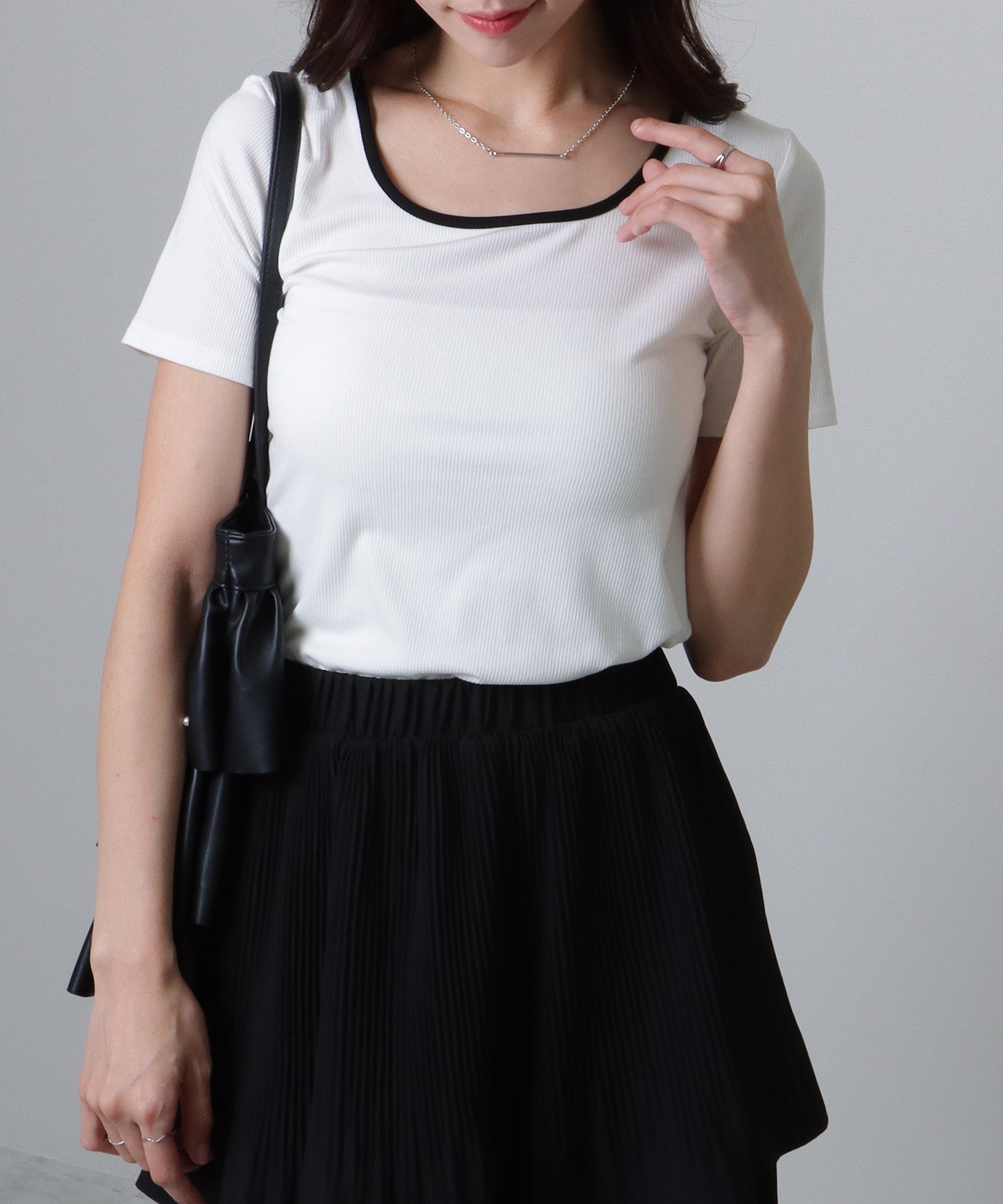 配色ライン スクエアネック ソリッド 半袖 Tシャツ