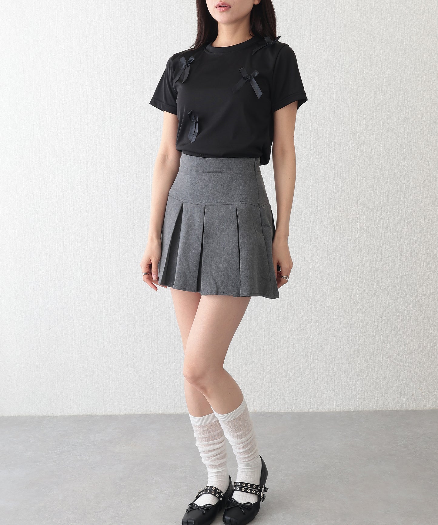 サテンリボン クルーネック 半袖 デザイン Tシャツ