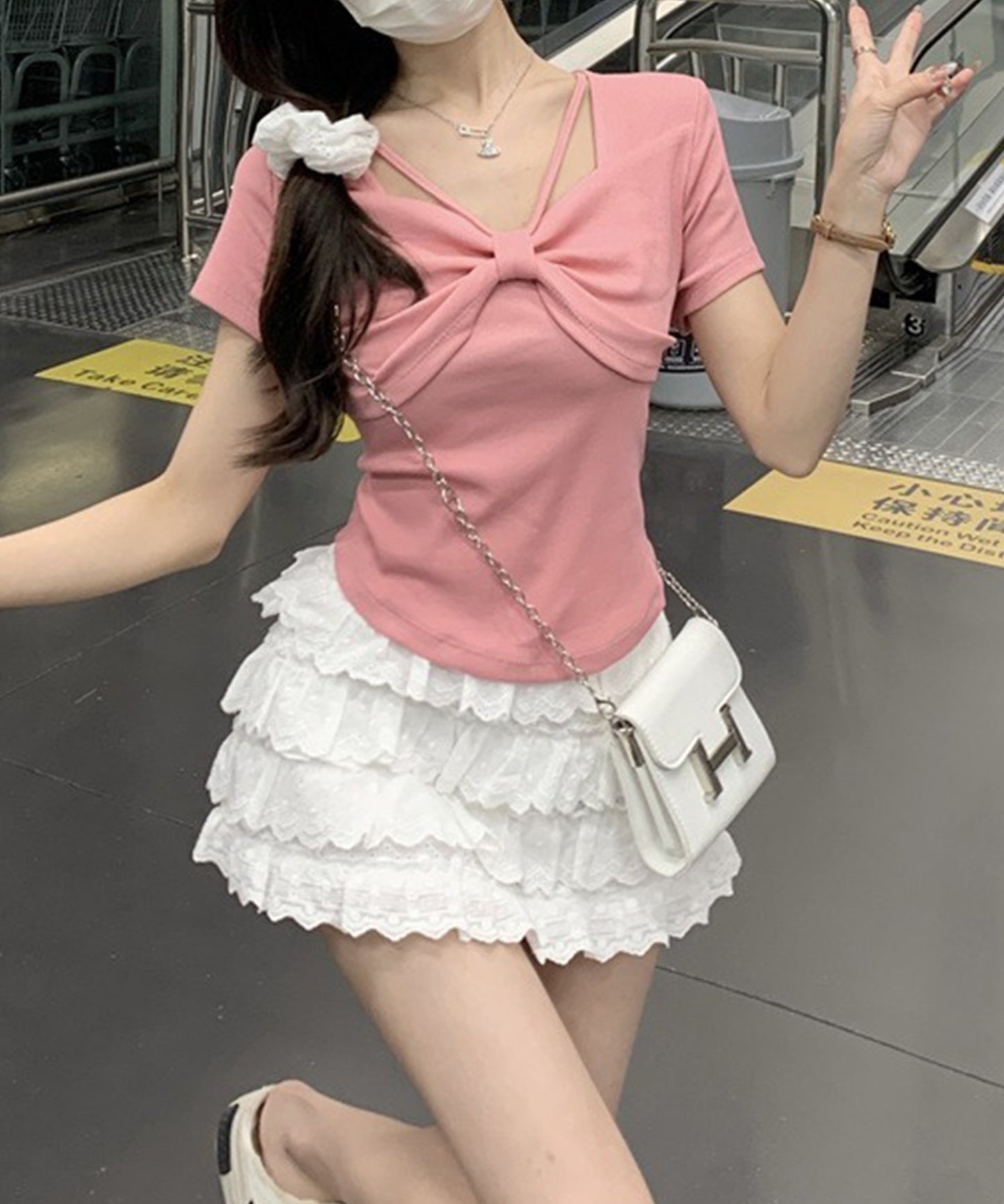 リボン ホルター デザイン 半袖 Tシャツ