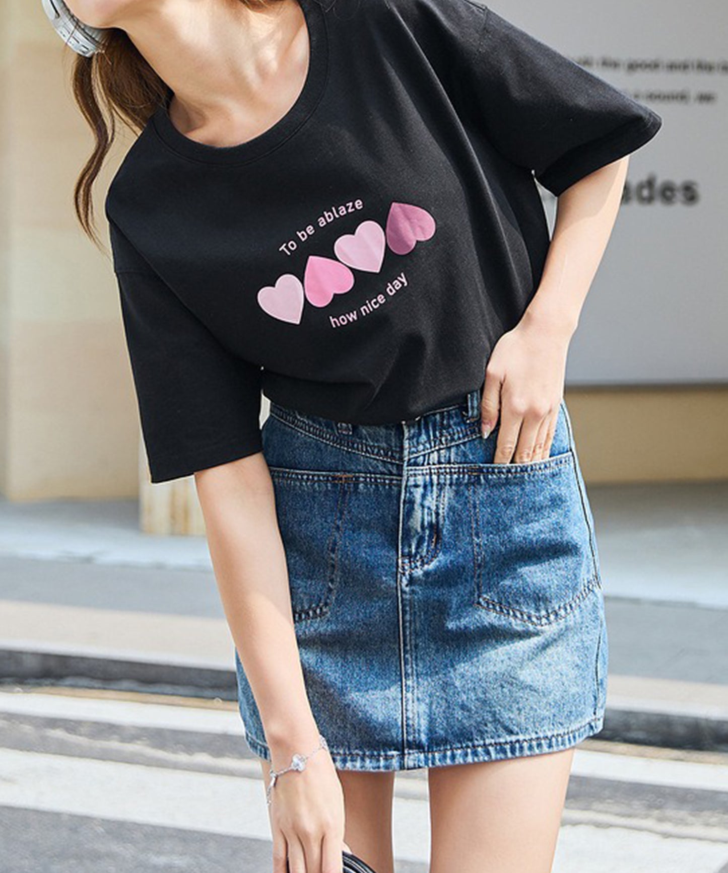 ロゴ ハート プリント クルーネック Tシャツ
