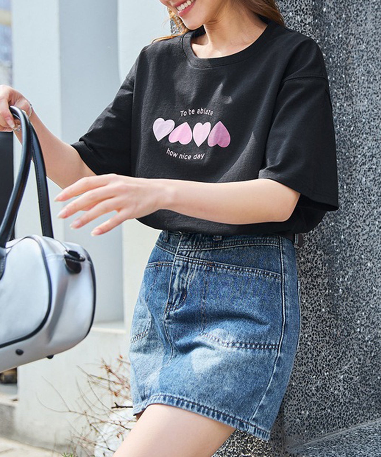 ロゴ ハート プリント クルーネック Tシャツ