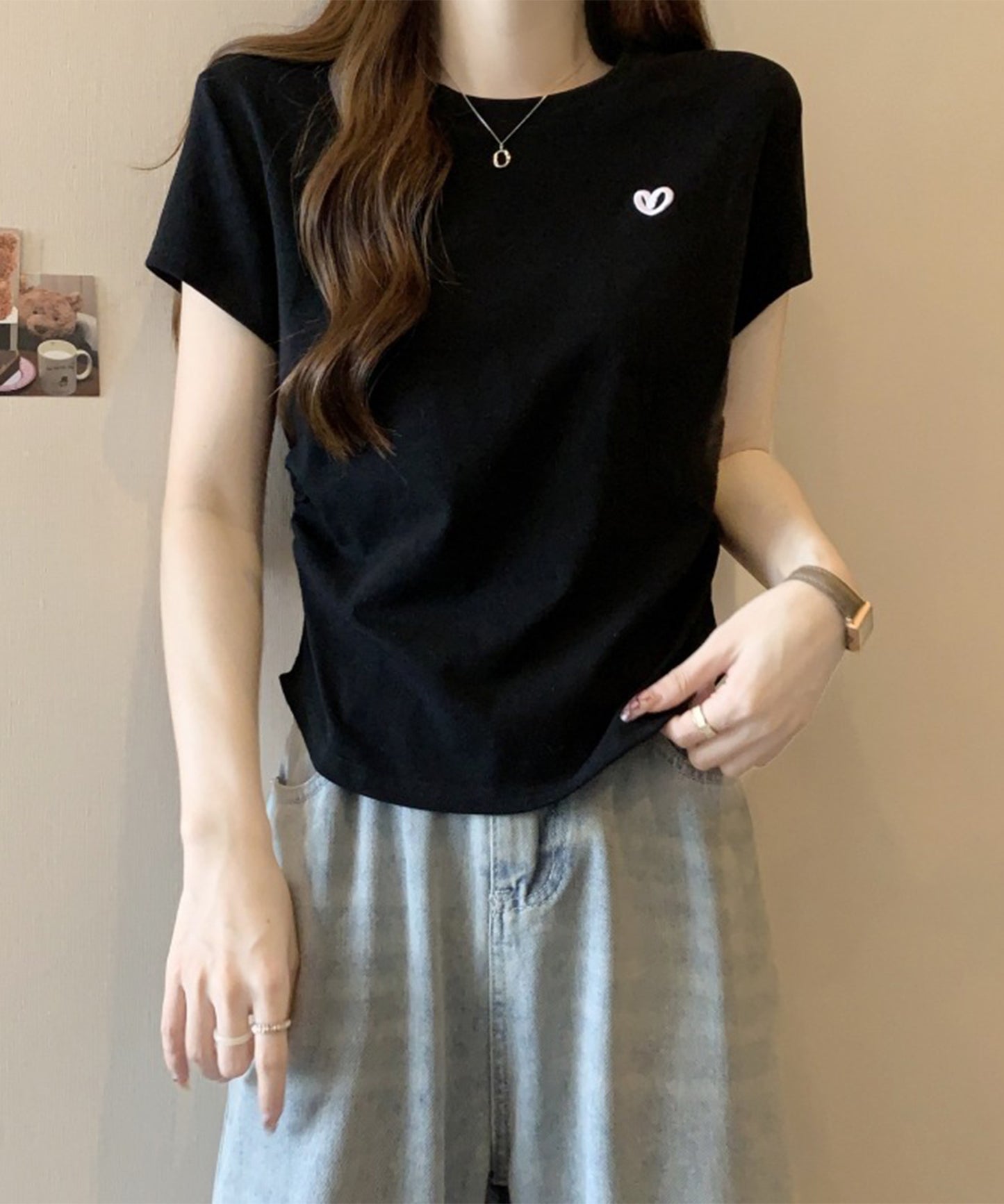 ハート刺繍 シャーリング クルーネック 半袖 Tシャツ