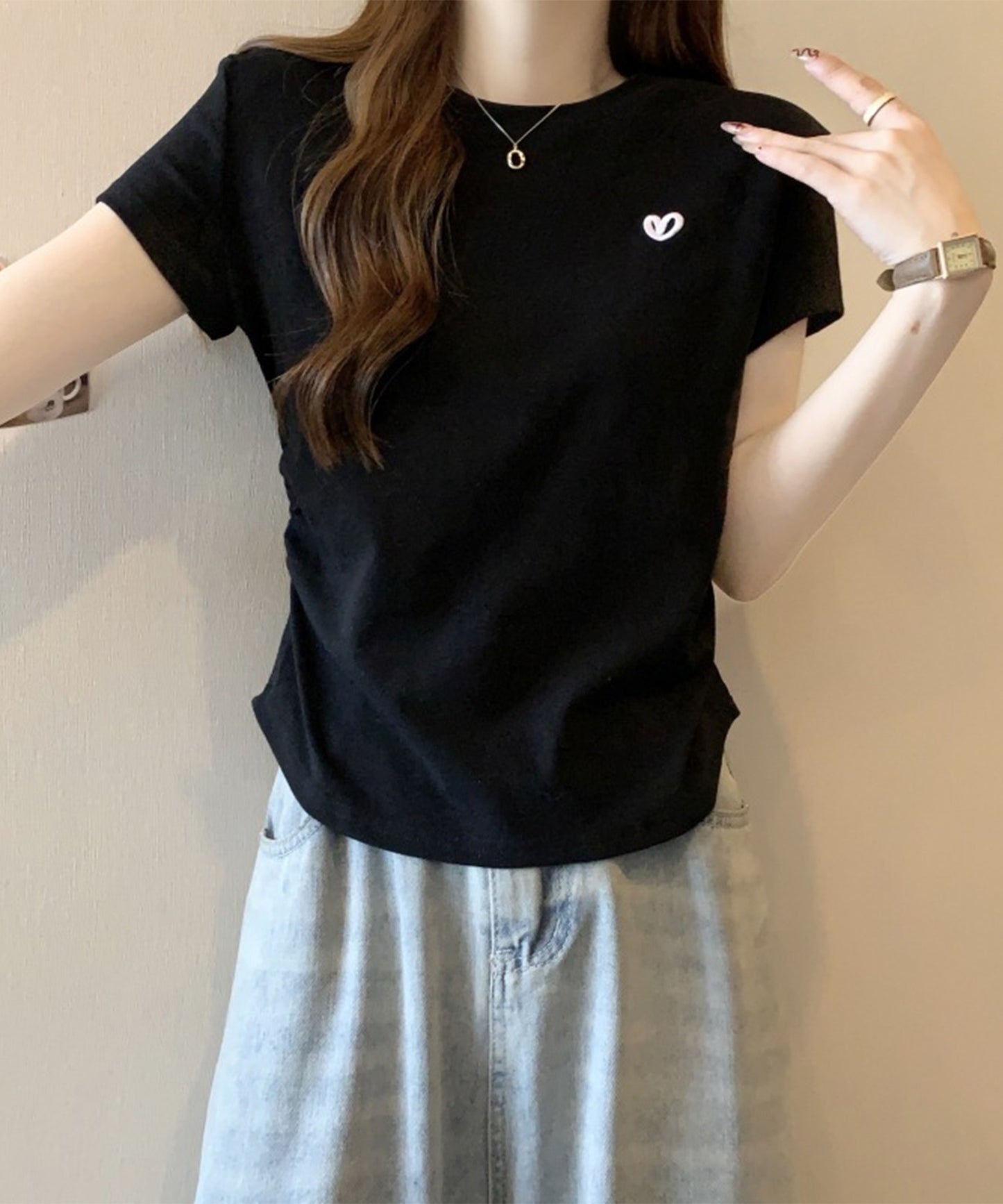 ハート刺繍 シャーリング クルーネック 半袖 Tシャツ