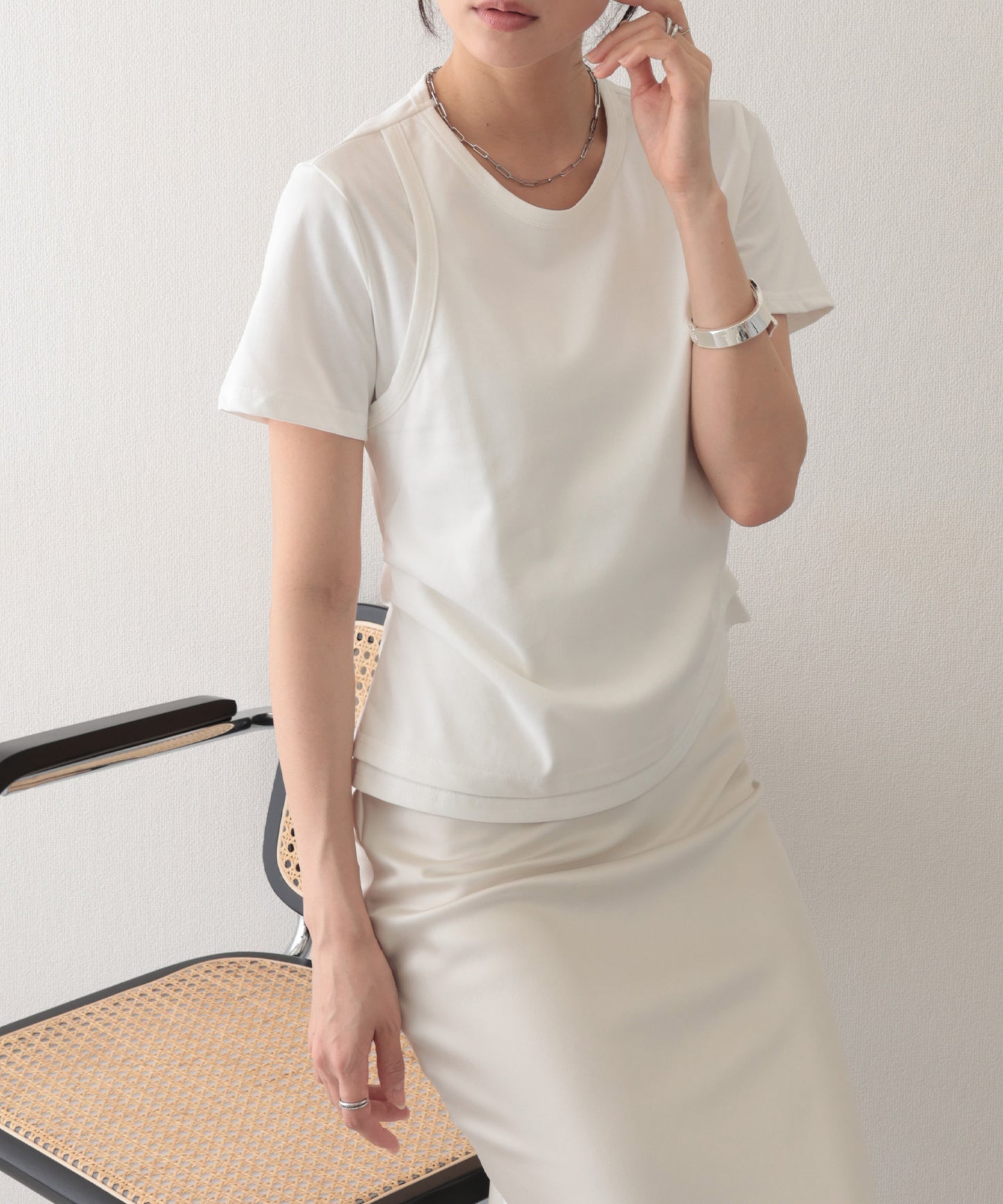 ソリッドカラー フェイクレイヤード クルーネック 半袖 Tシャツ