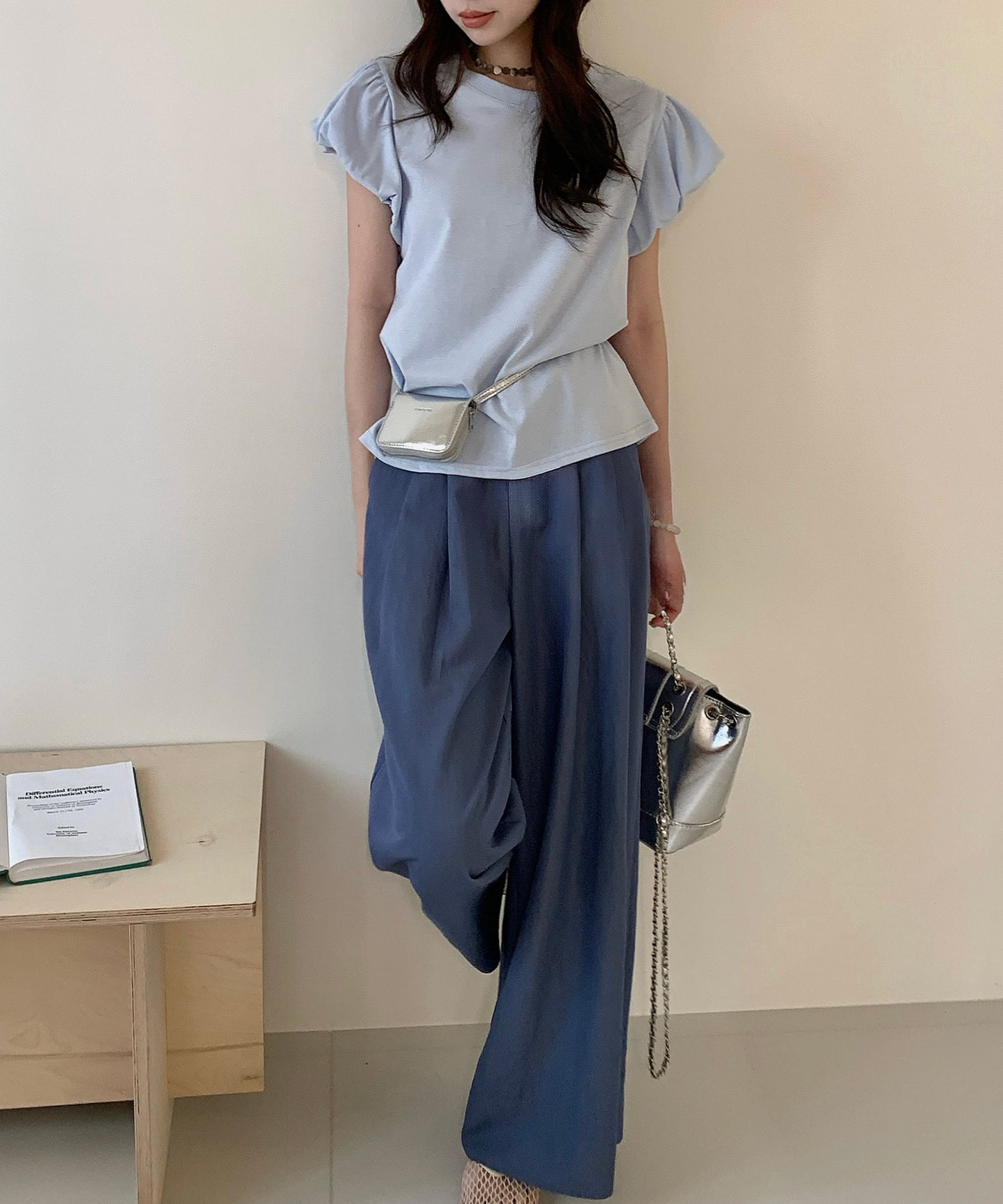 ギャザー パフスリーブ クルーネック Tシャツ トップス