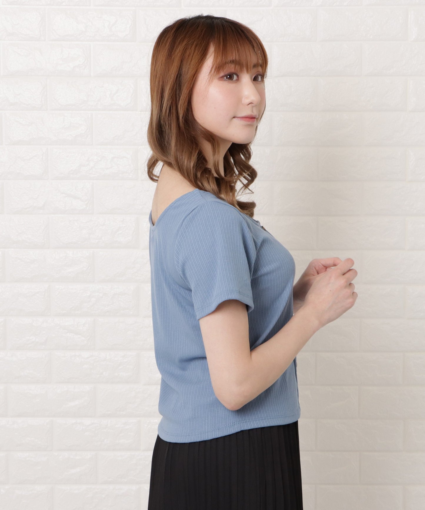 スクエアネック半袖クロップドTシャツ
