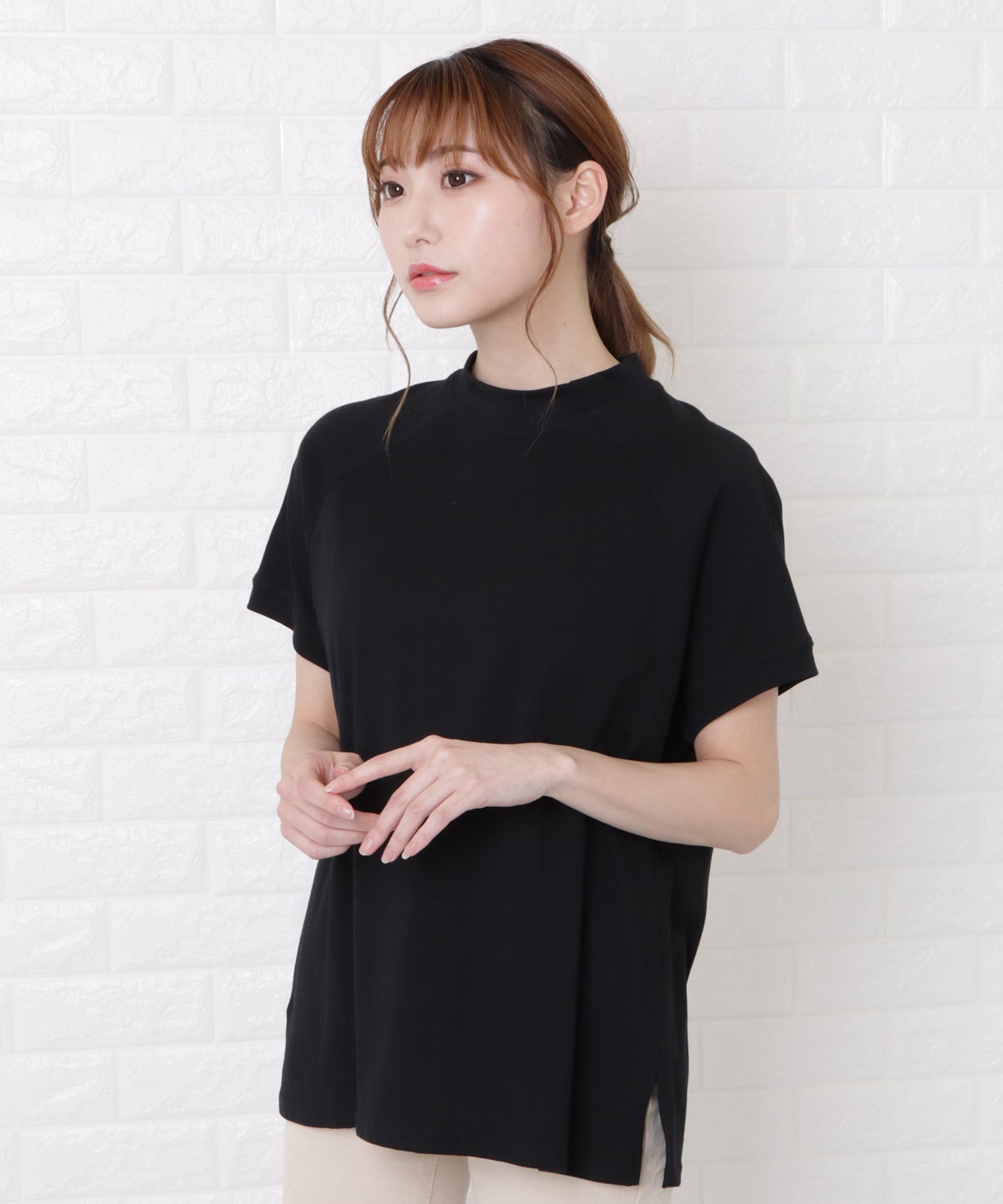 ボトルネック半袖Tシャツ