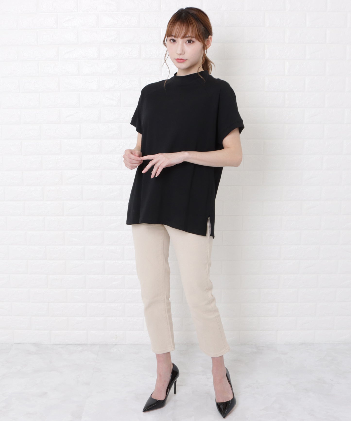 ボトルネック半袖Tシャツ