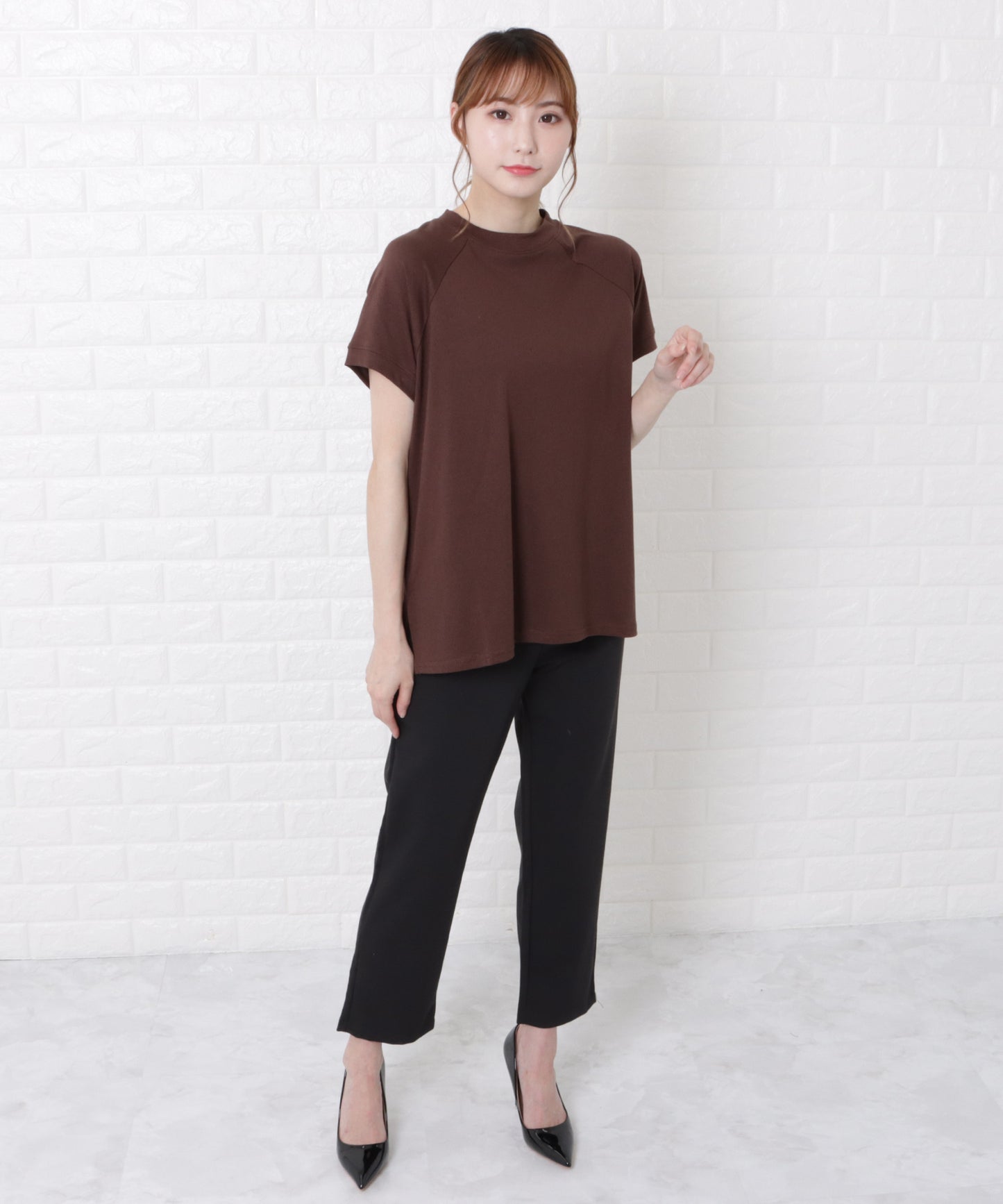 ボトルネック半袖Tシャツ