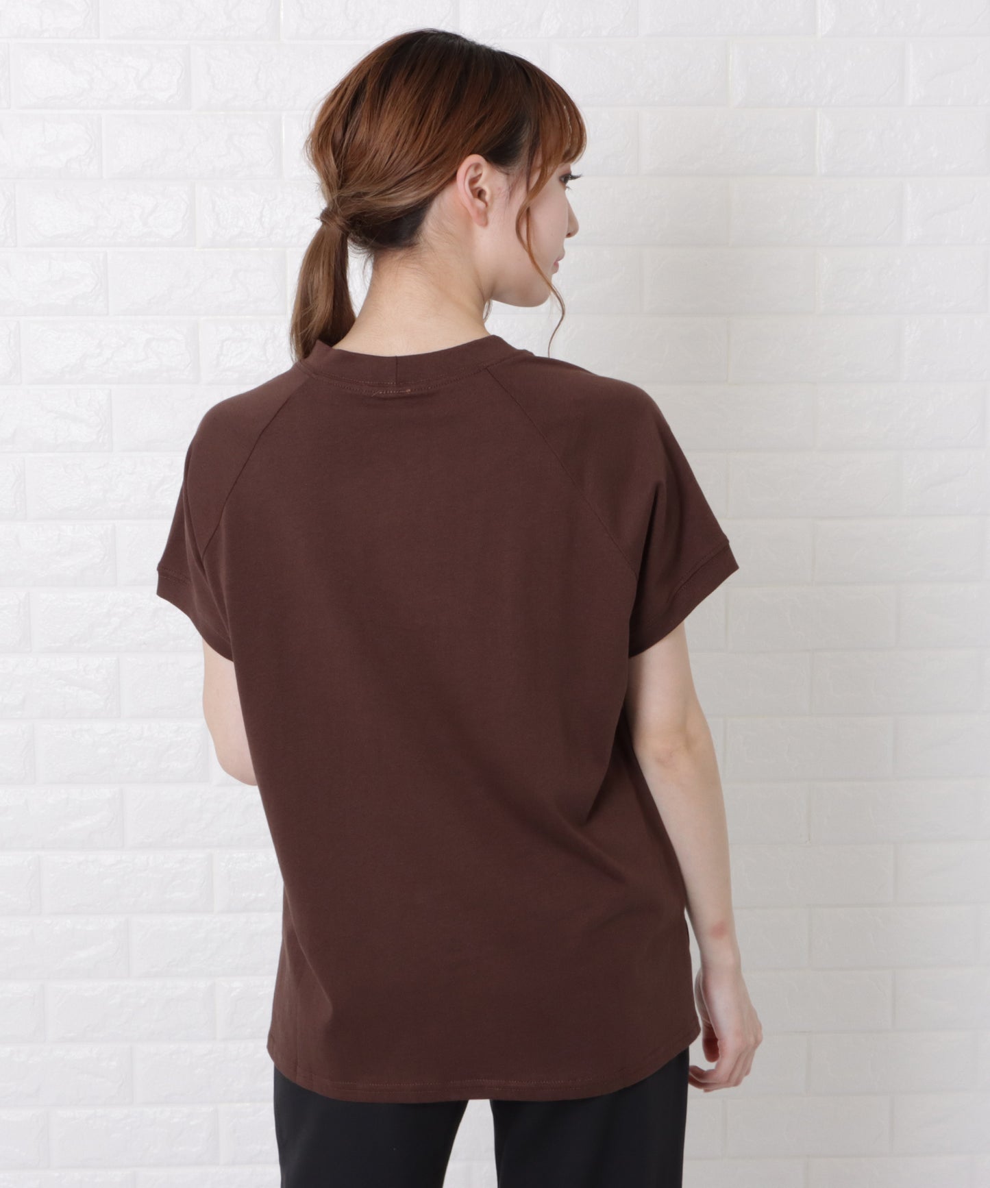 ボトルネック半袖Tシャツ