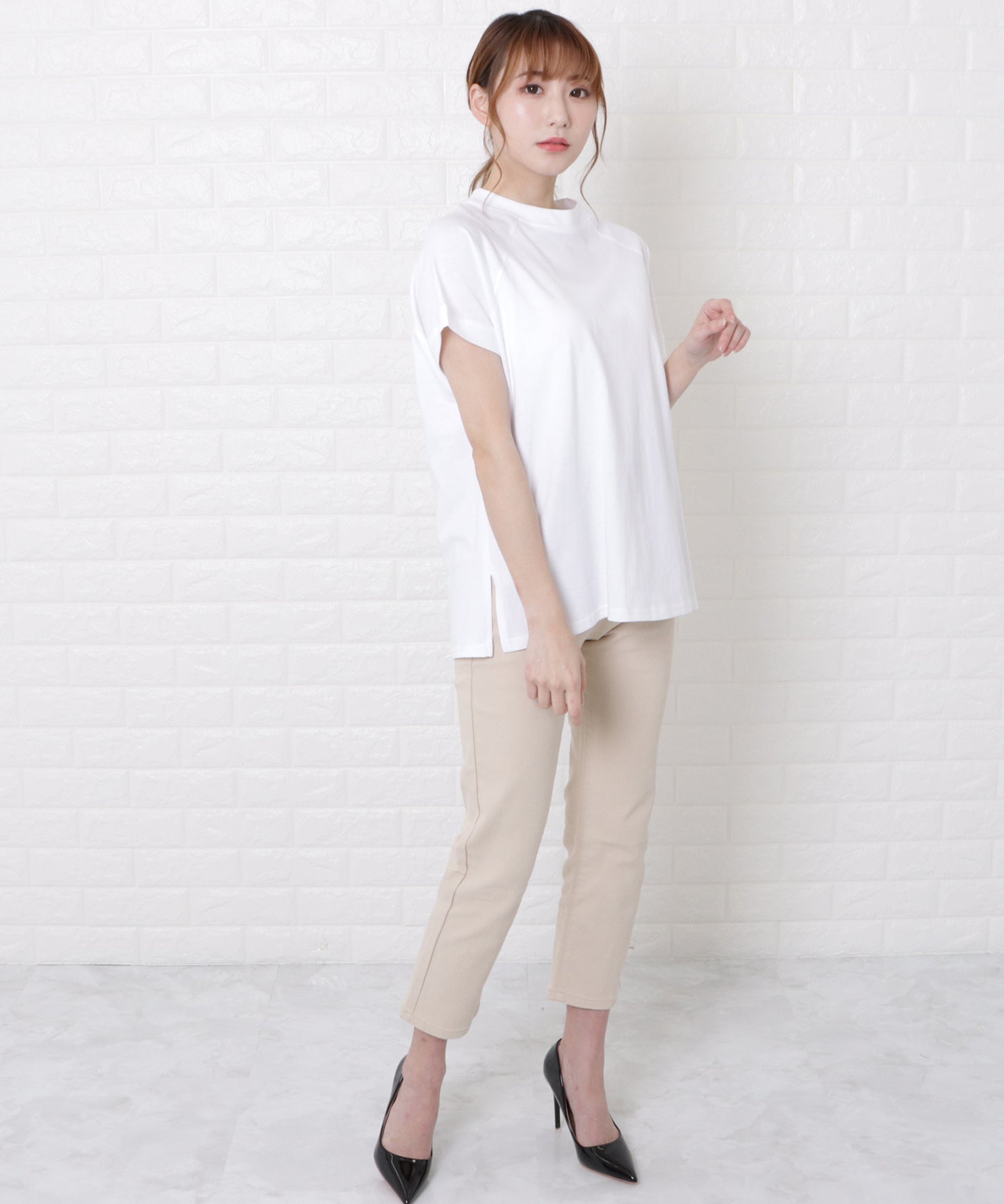 ボトルネック半袖Tシャツ