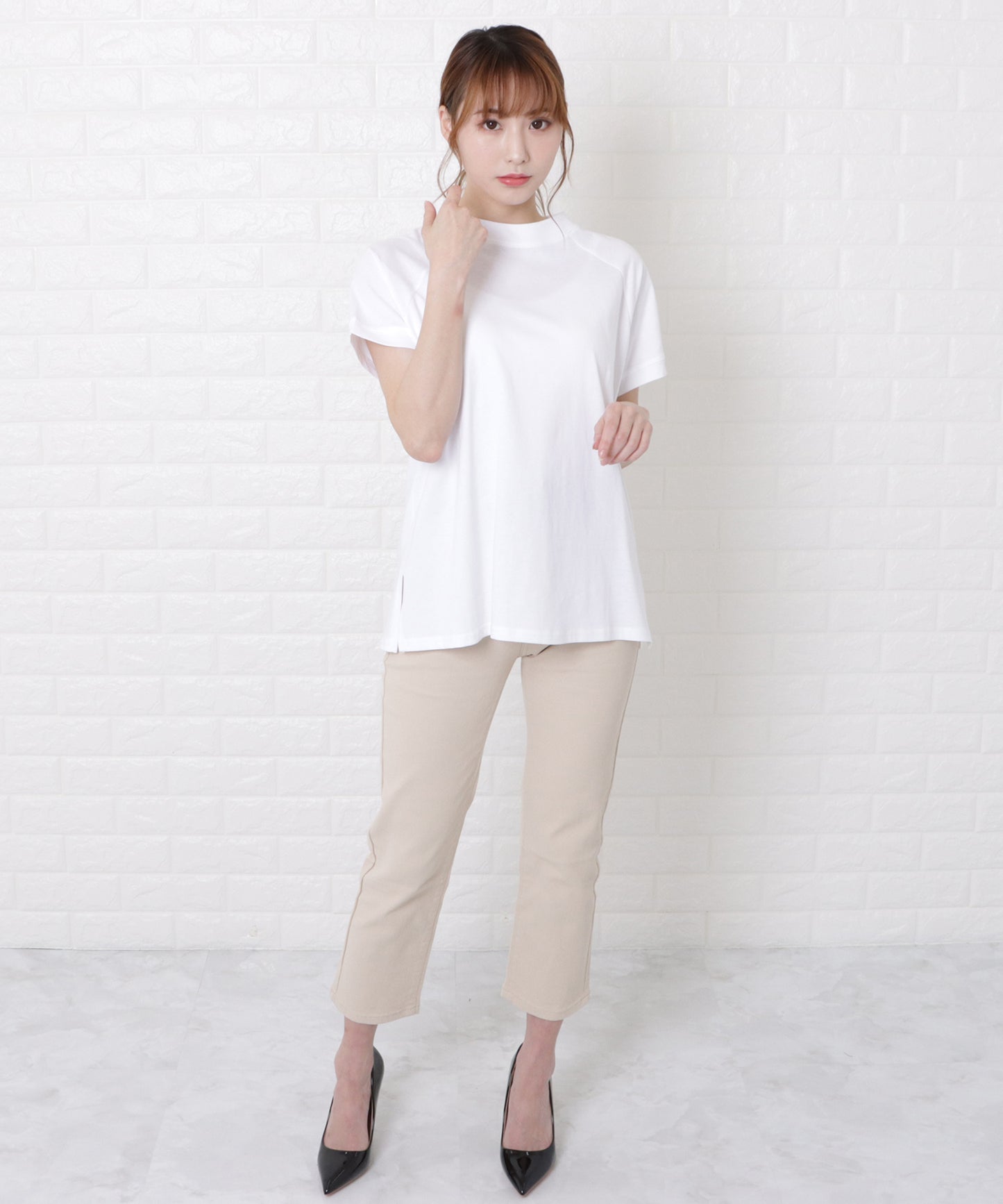 ボトルネック半袖Tシャツ
