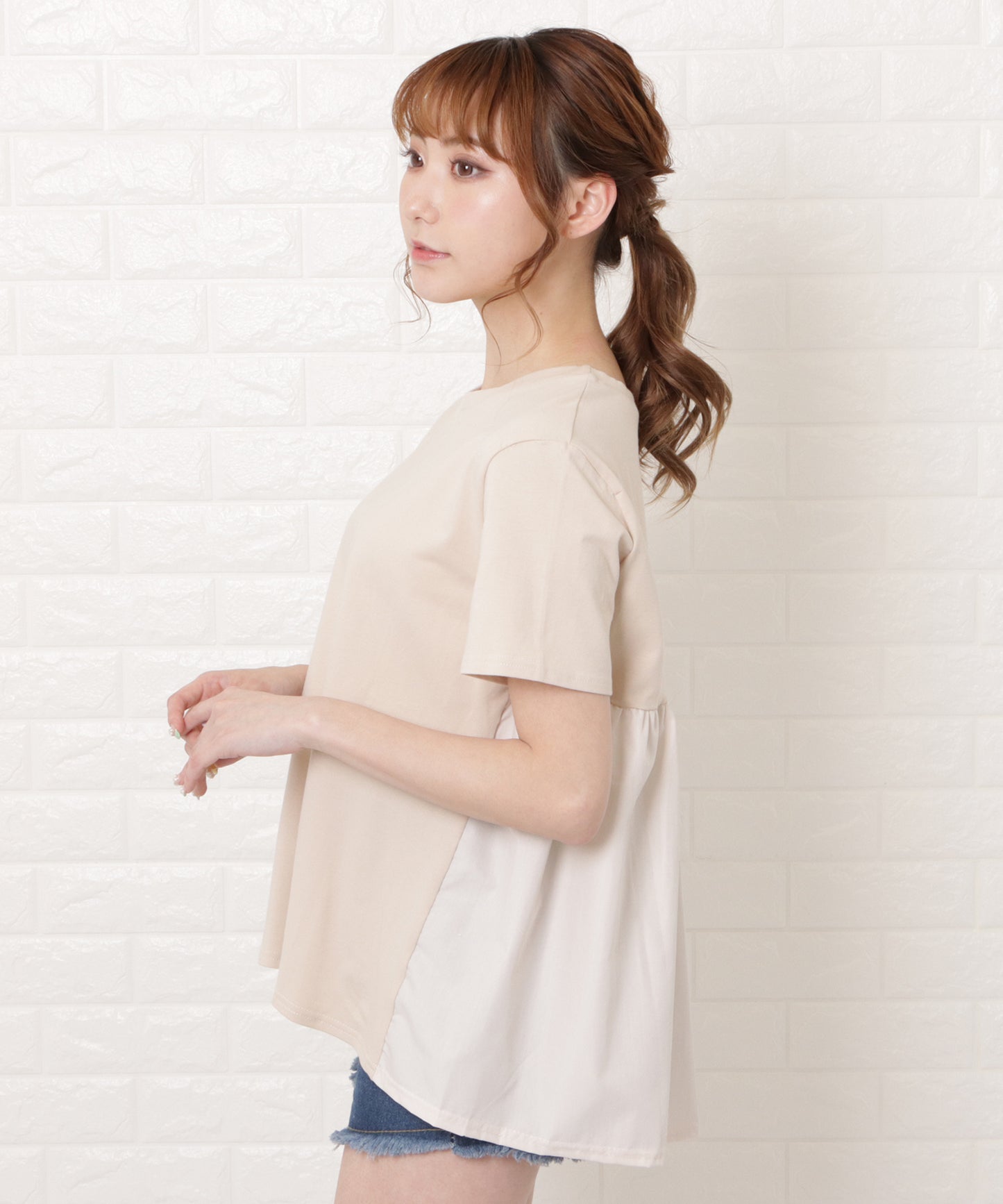 バックフレア半袖Tシャツ