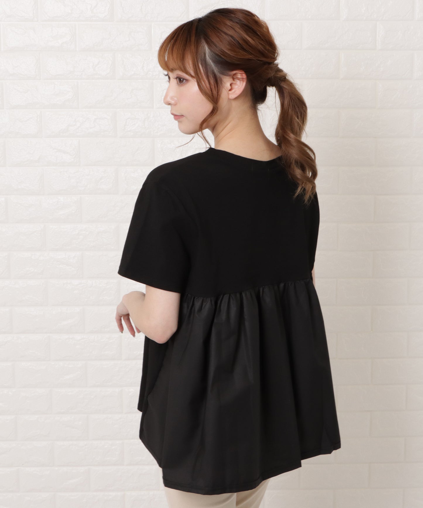 バックフレア半袖Tシャツ