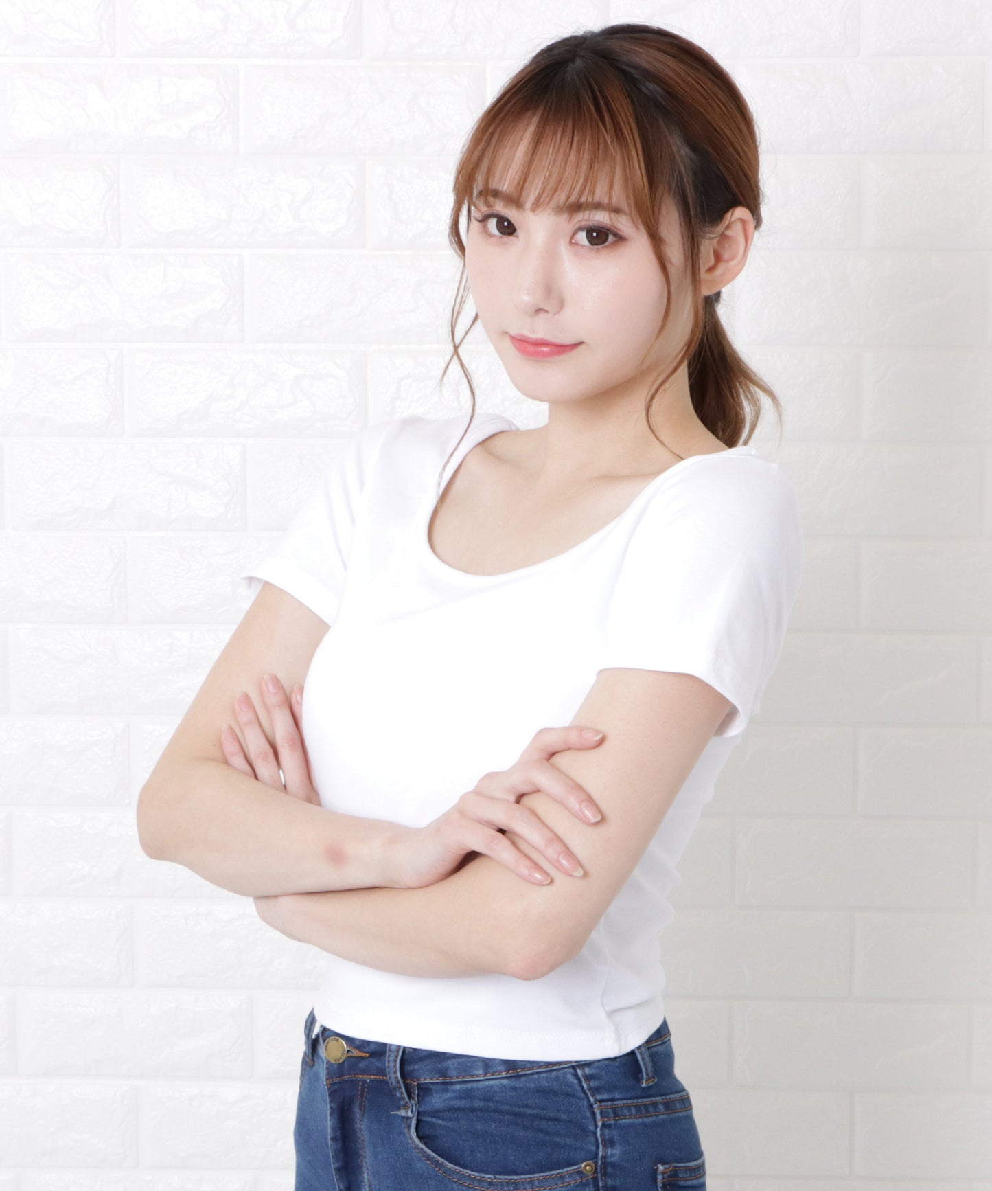 スクエアネック半袖Tシャツ