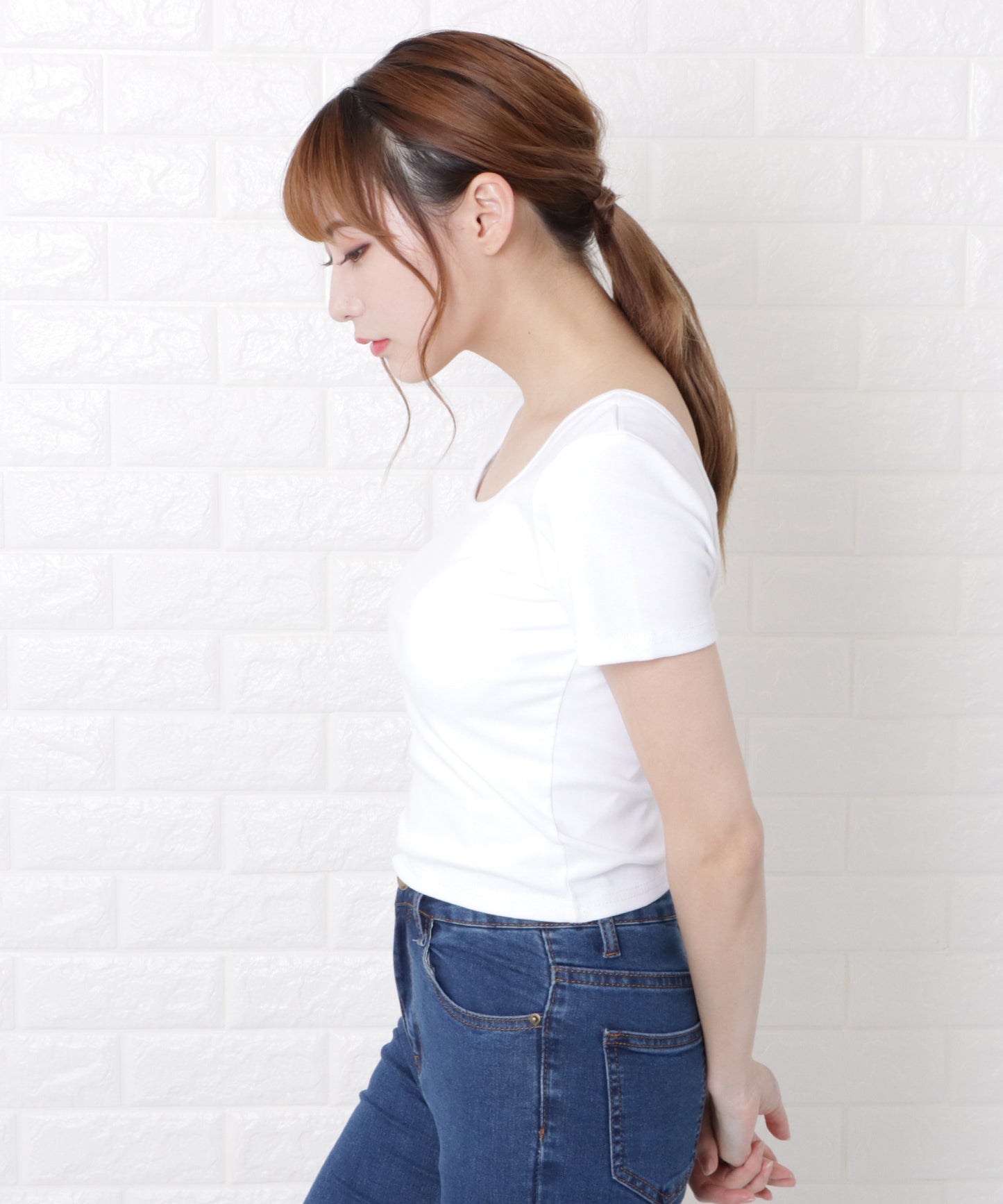 スクエアネック半袖Tシャツ