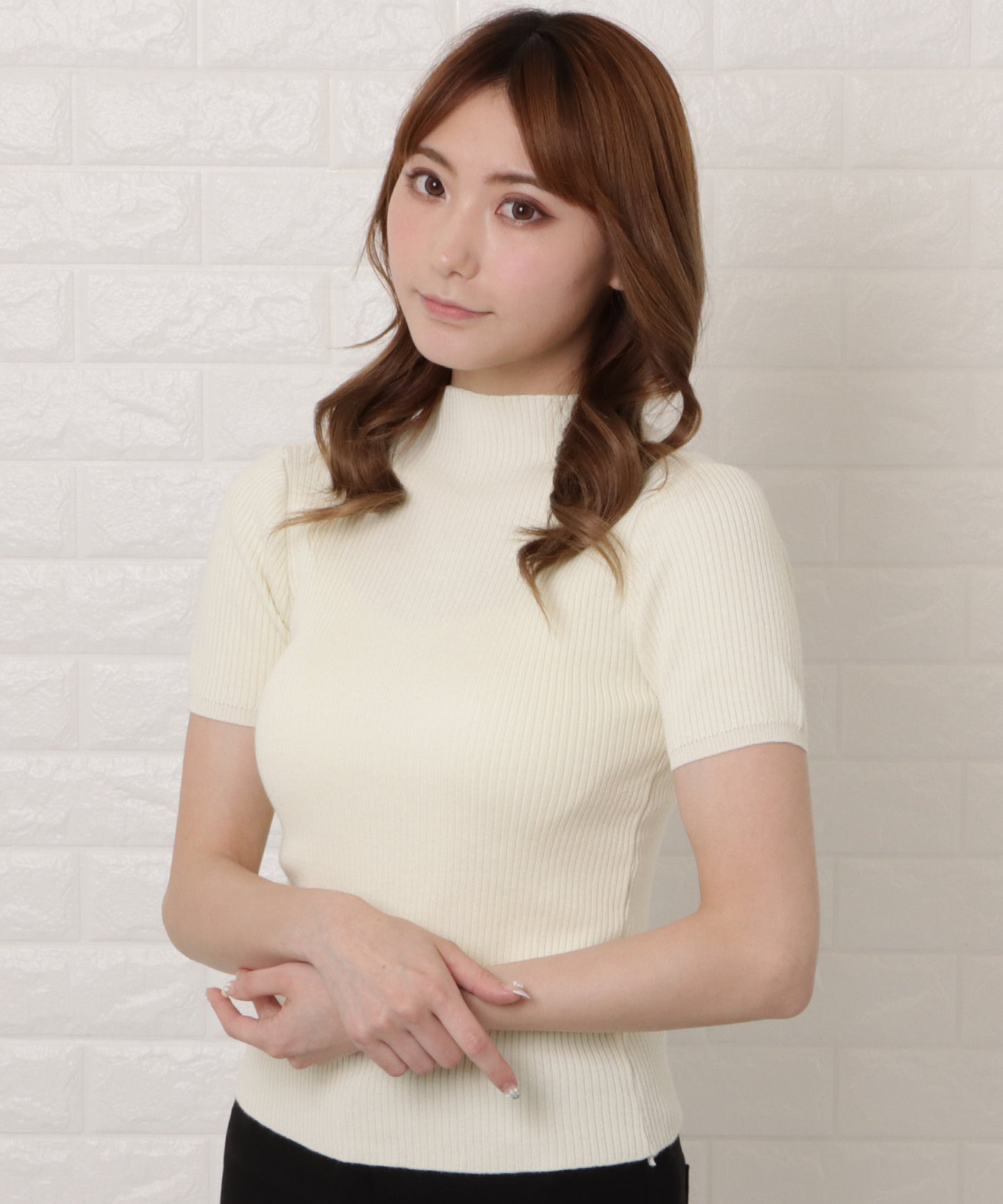 ハイネック半袖リブニット