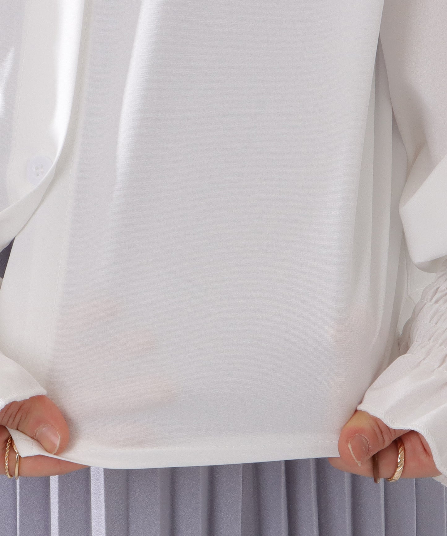 ダブルラウンドカラーフリルブラウス