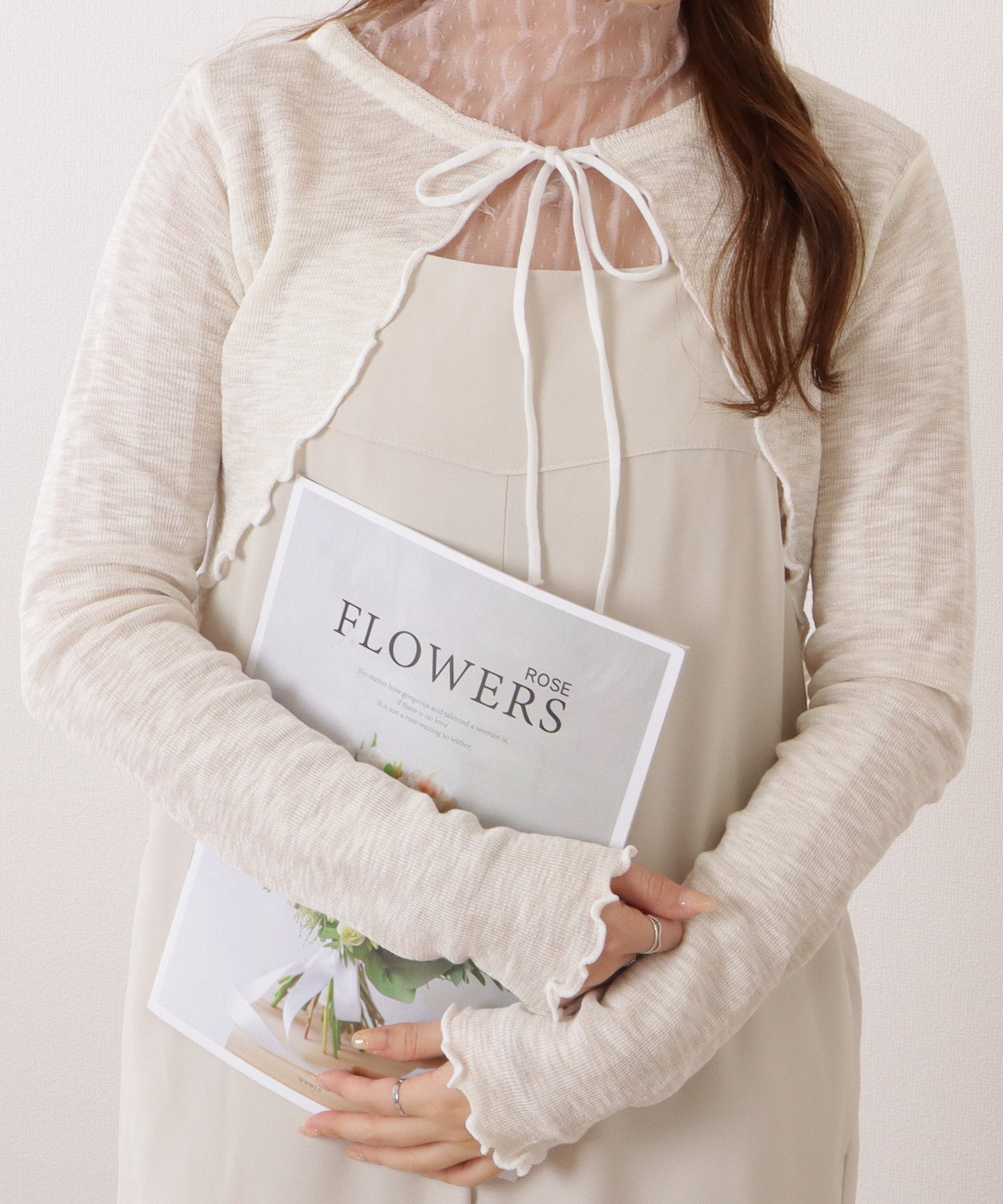 メロウフリルコンパクトボレロカーディガン