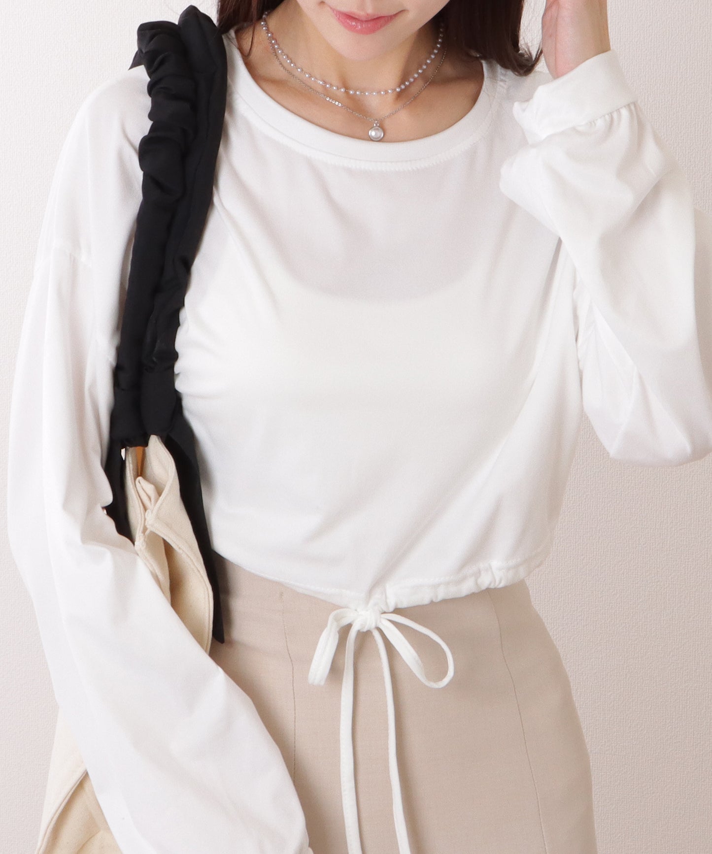 ドローストリング付き コンパクト 長袖 ゆる プルオーバー