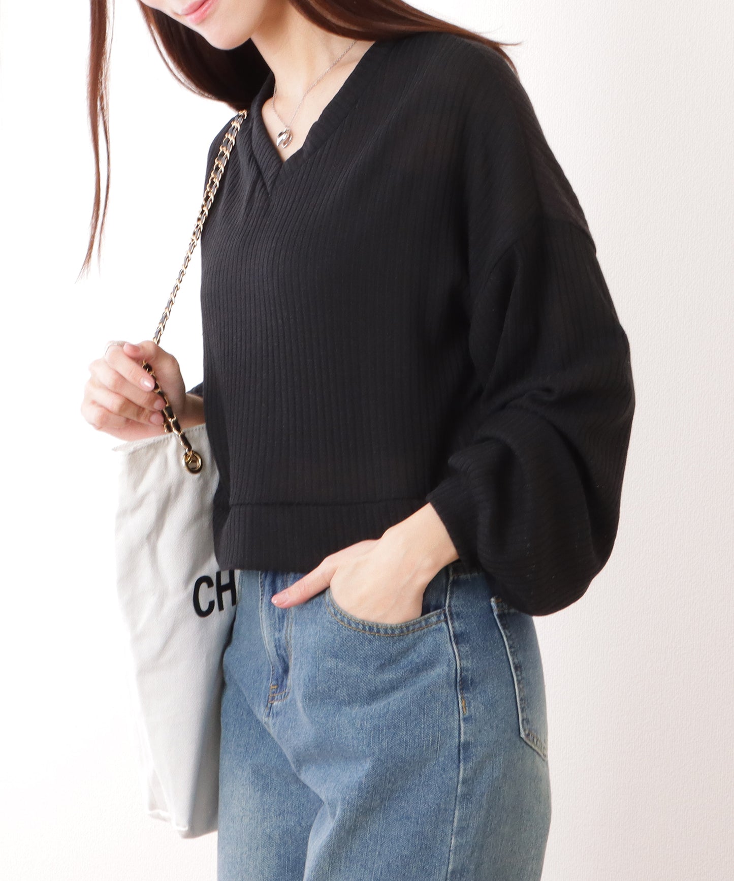 Vネック コンパクト リブ ニット プルオーバー