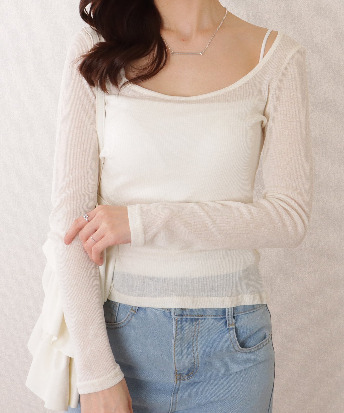 ラウンドネック スリム シアー リブ プルオーバー