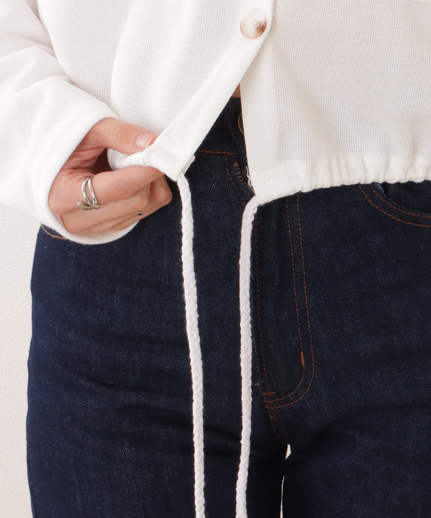 ドロスト付き フロントボタン コンパクト フーデット パーカー