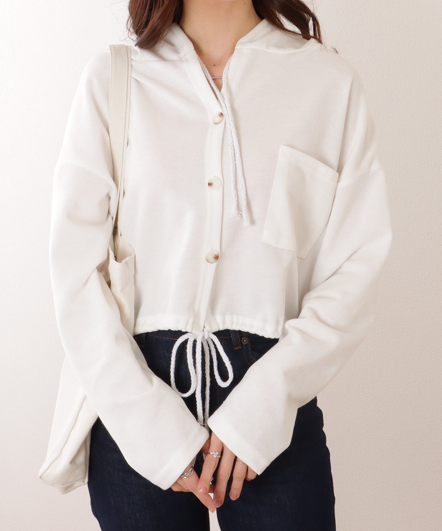 ドロスト付き フロントボタン コンパクト フーデット パーカー