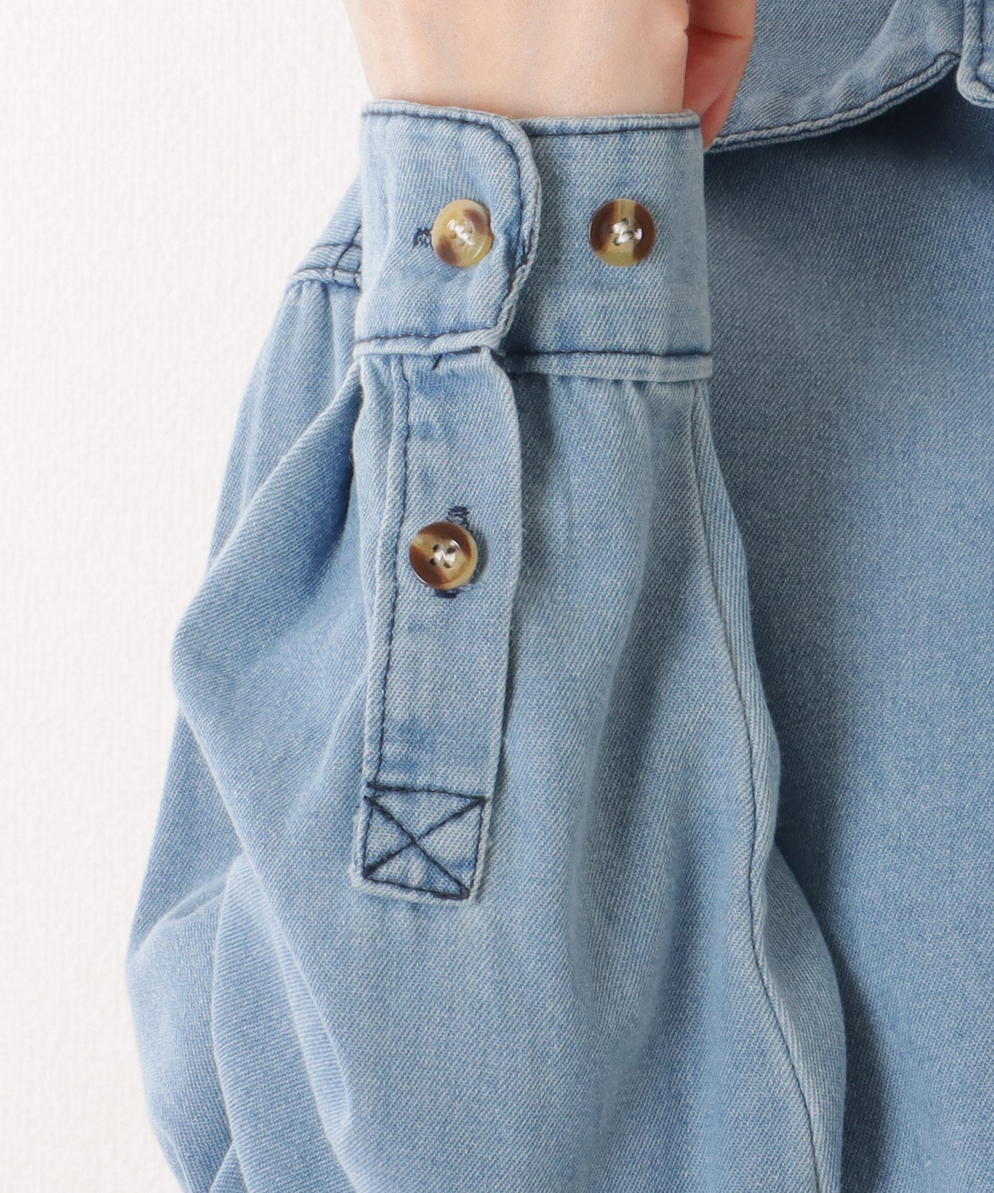 ポケット付き デニム オーバー シャツ ジャケット