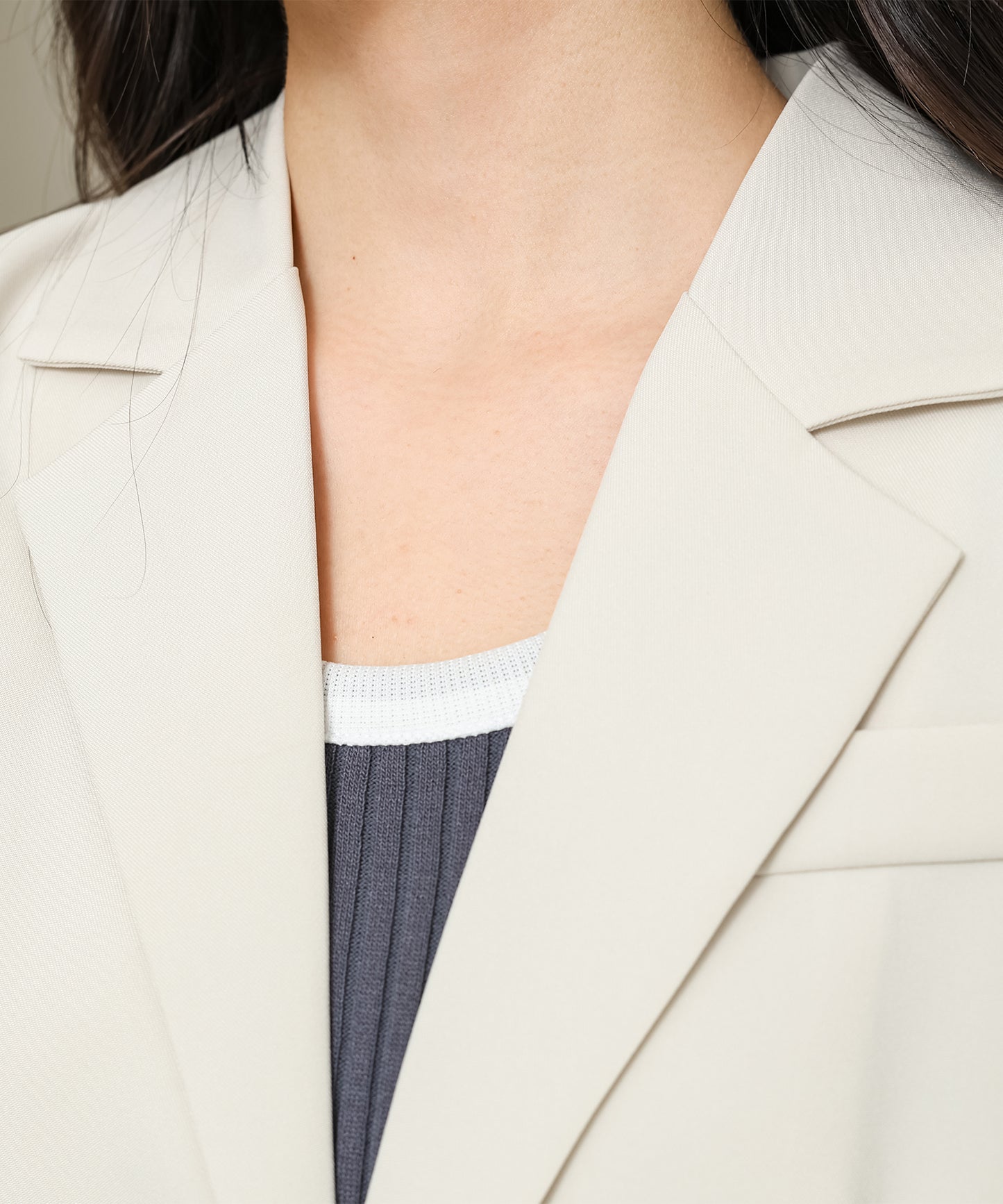 バックボタン付き ベーシック ミドル テーラード ジャケット